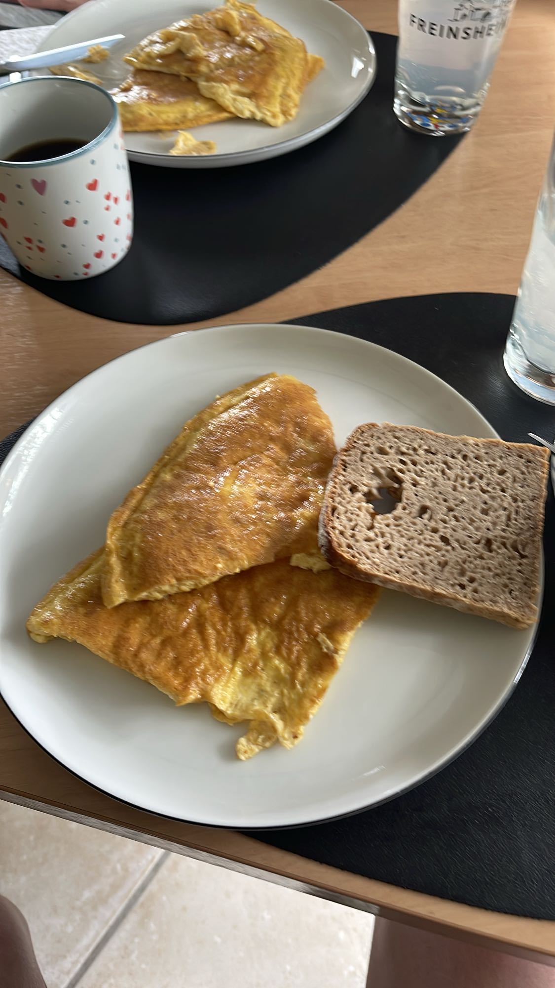 Omelett mit Brot