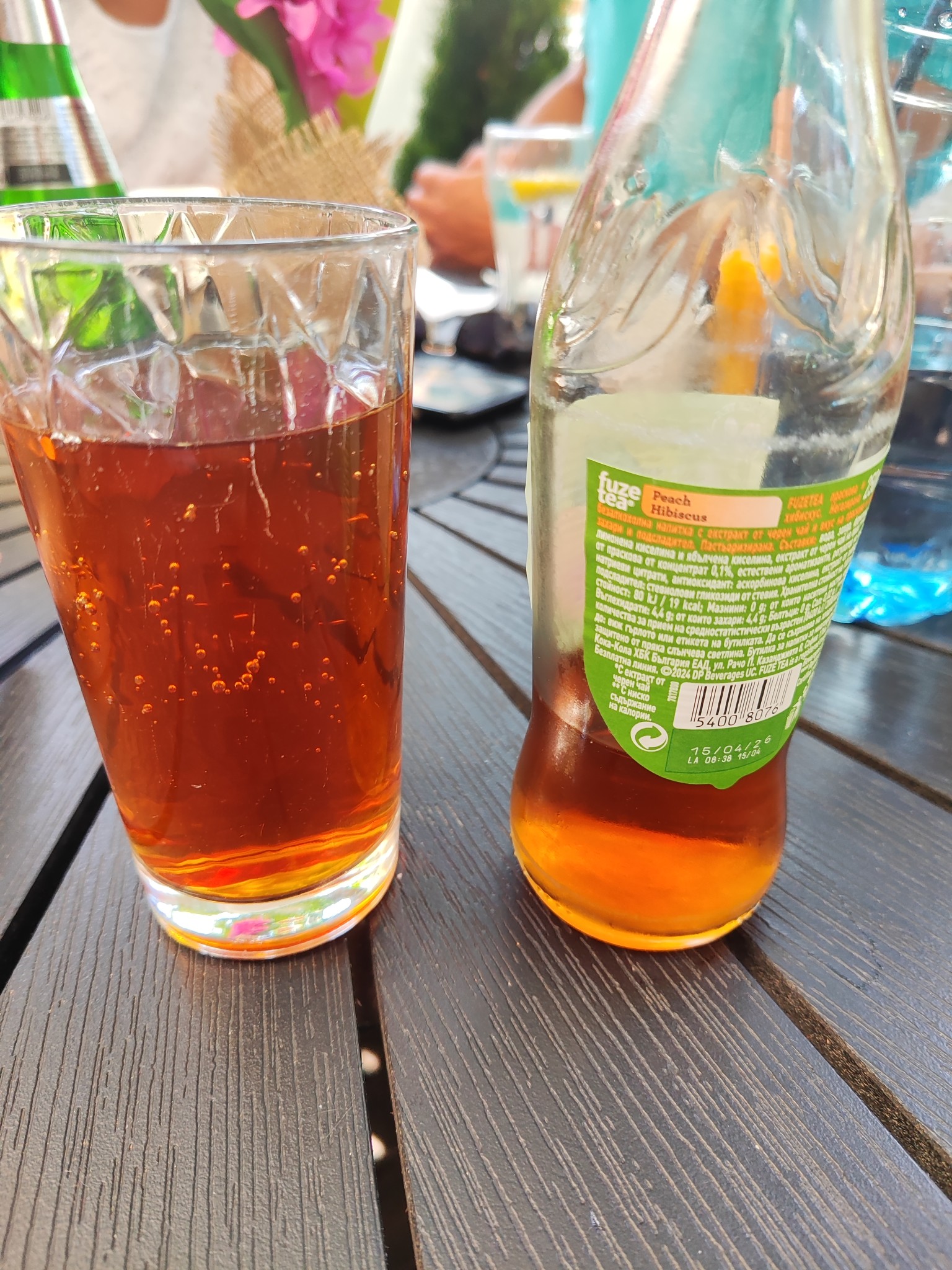 Peach Iced Tea Drink