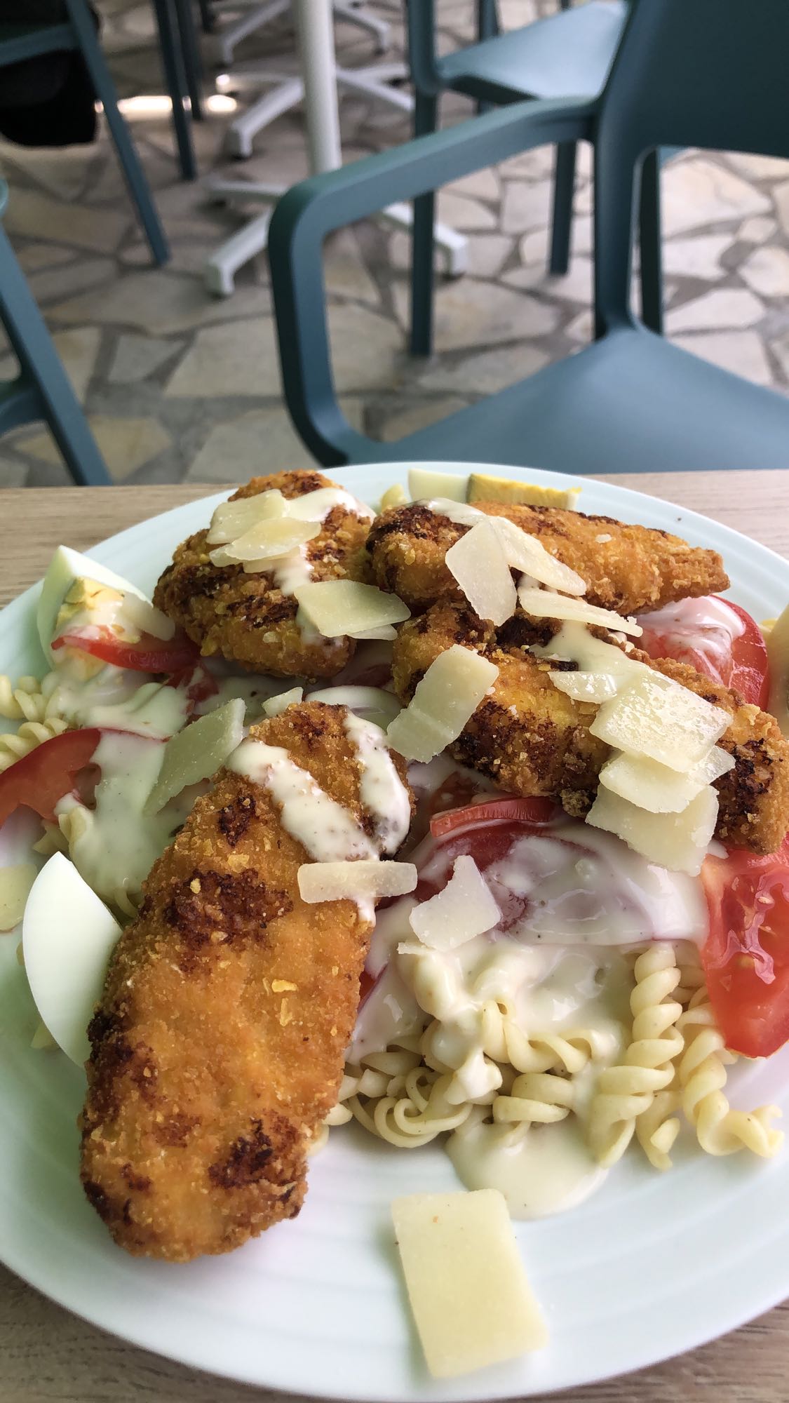 Pâtes au poulet pané