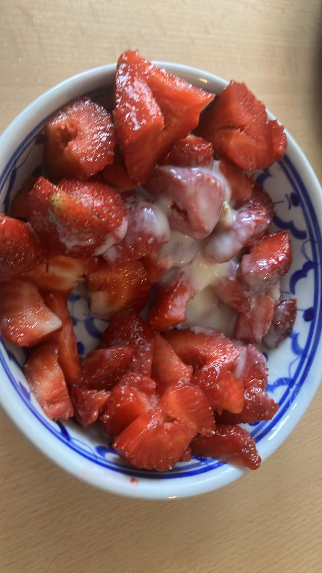 Morangos com leite condensado