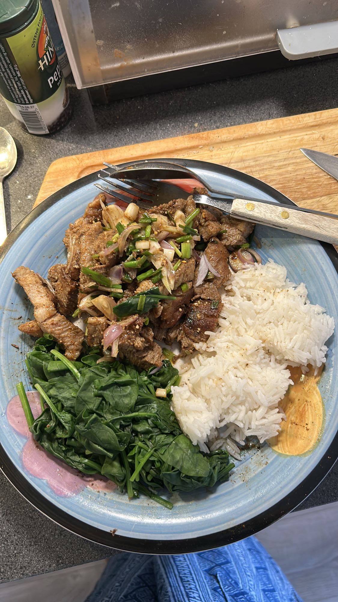 Biff med ris og spinat