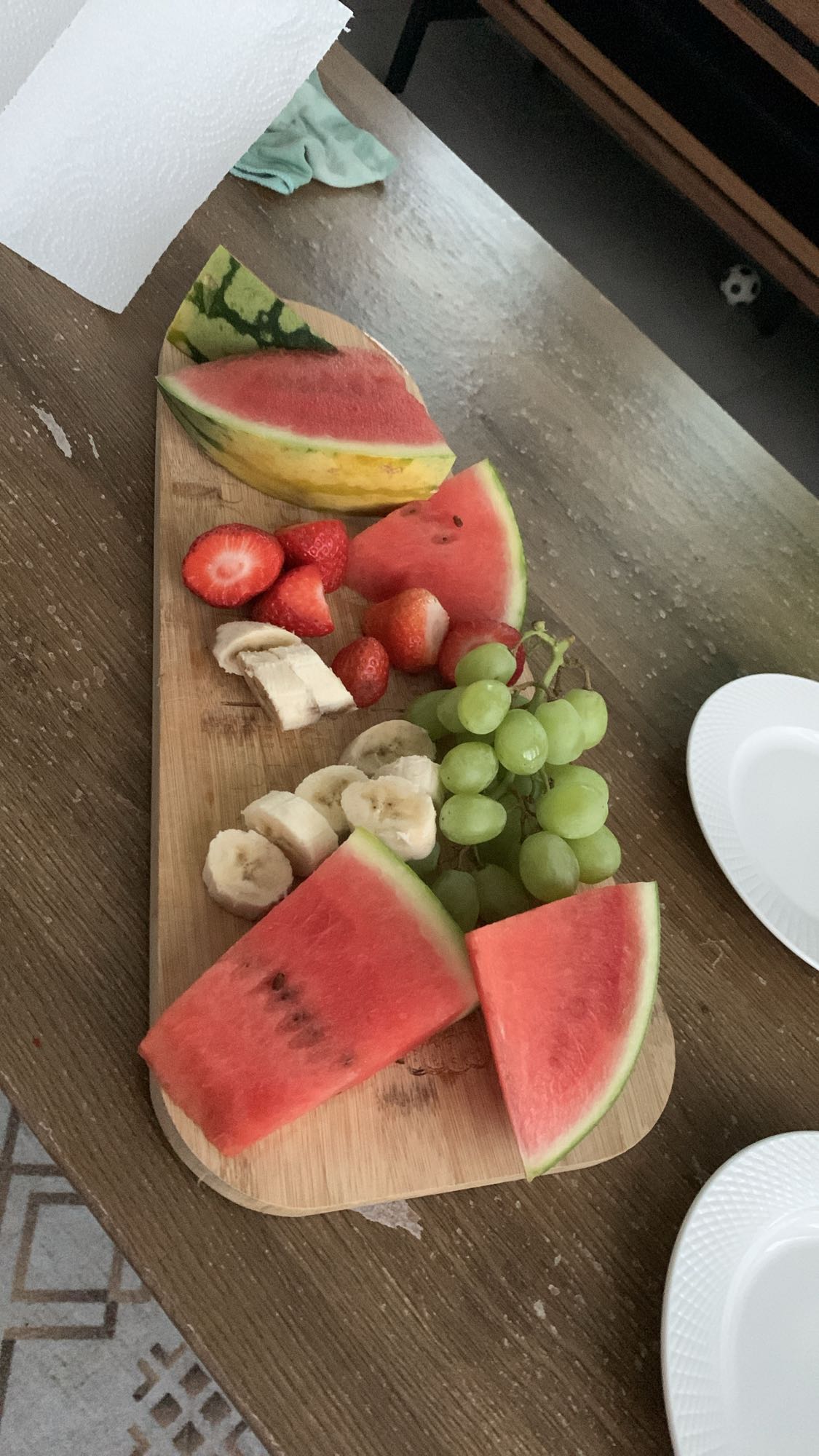 Assiette de fruits frais