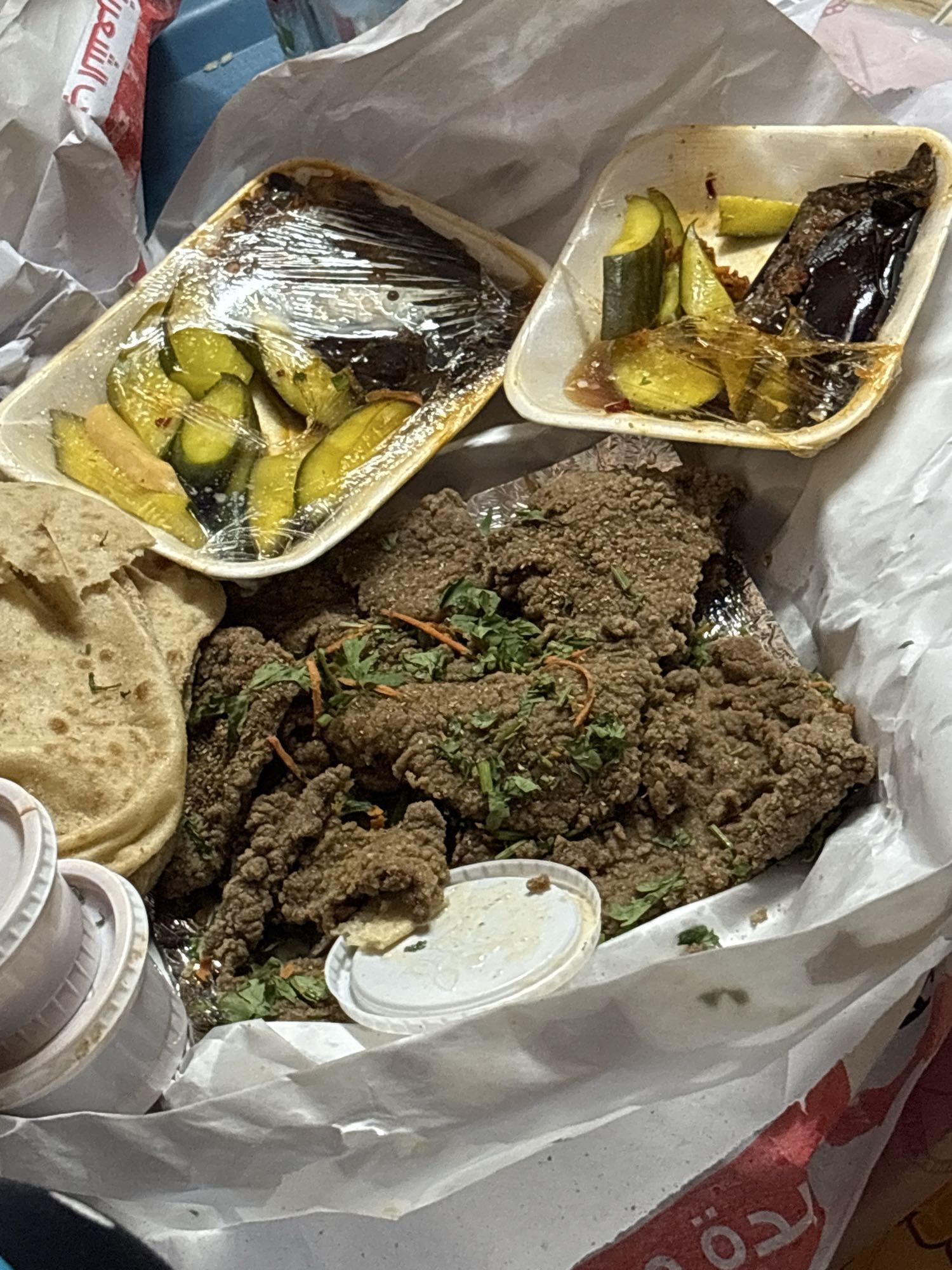 Fried liver with bread