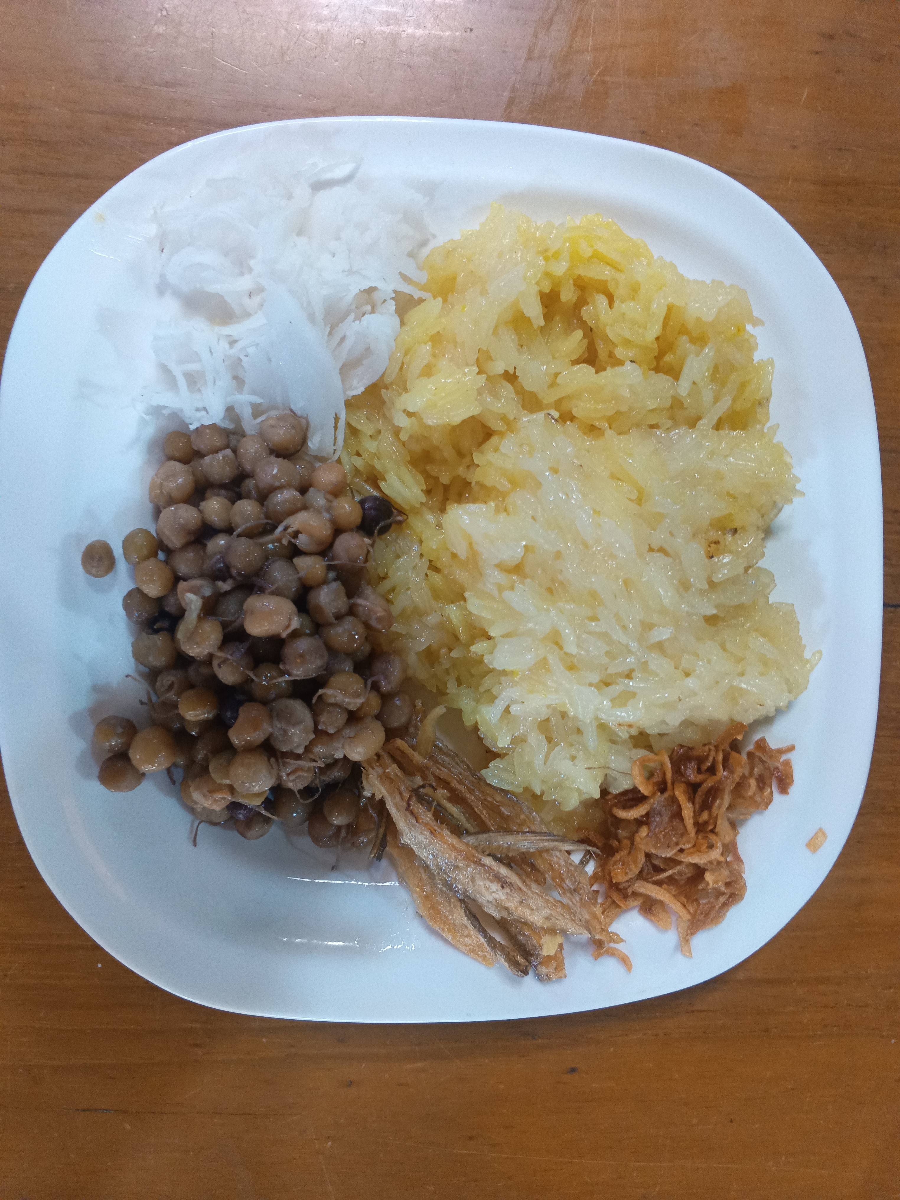 Sticky rice with toppings
