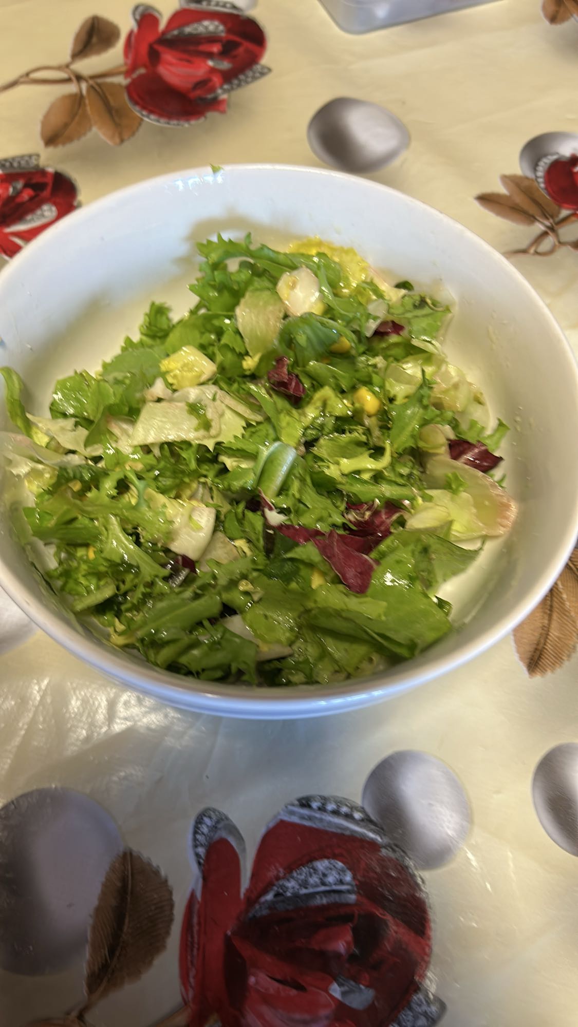 Salată verde mixtă