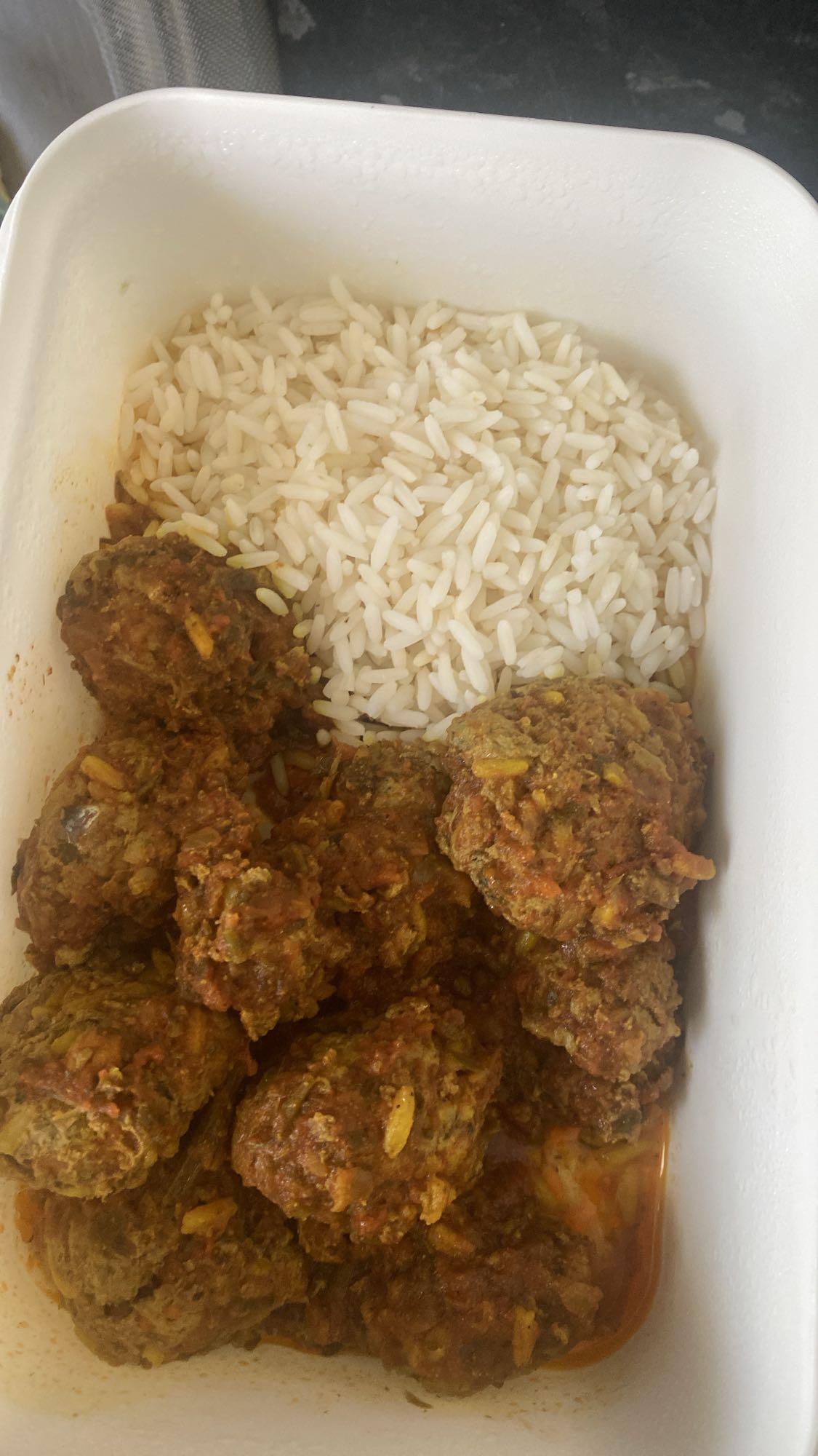 Boulettes de viande et riz