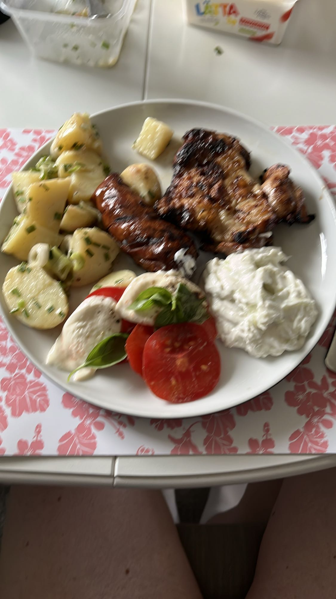 Grilltallrik med potatissallad