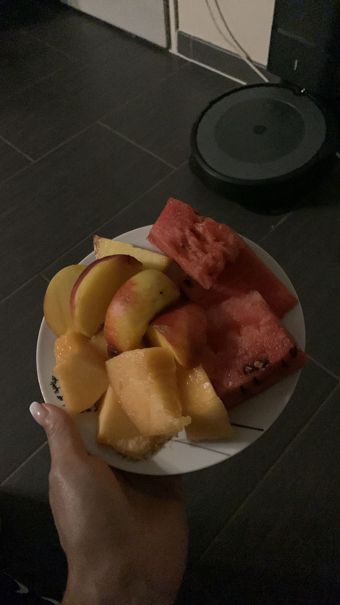 Assiette de fruits frais