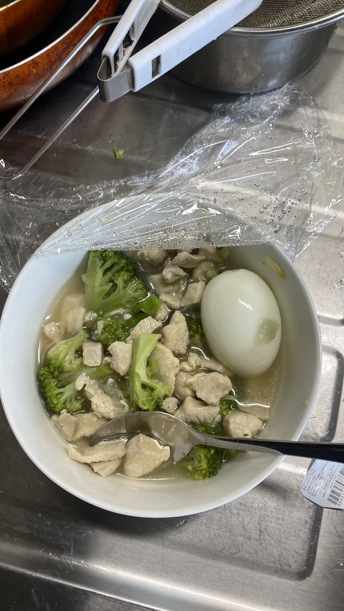 Sup ayam brokoli telur