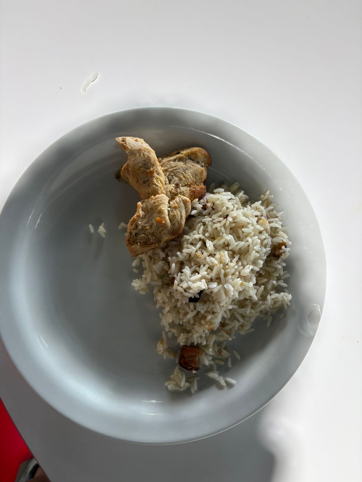 Pollo con arroz blanco