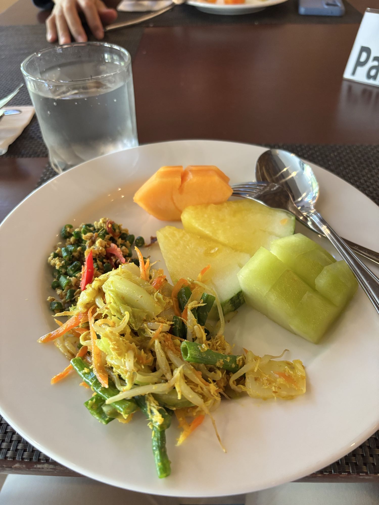 Fruit and Veggie Plate