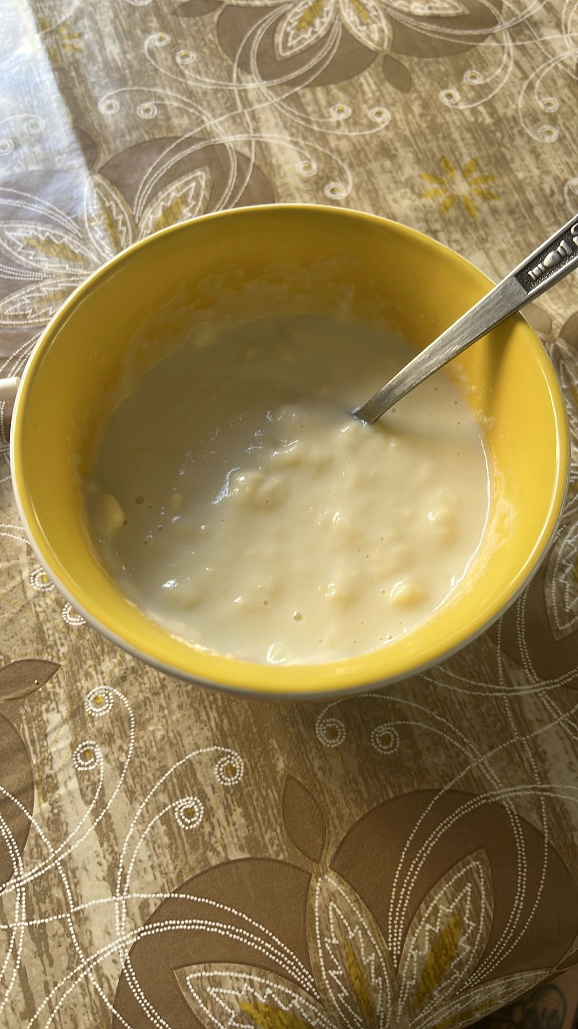 yogurt with sugar