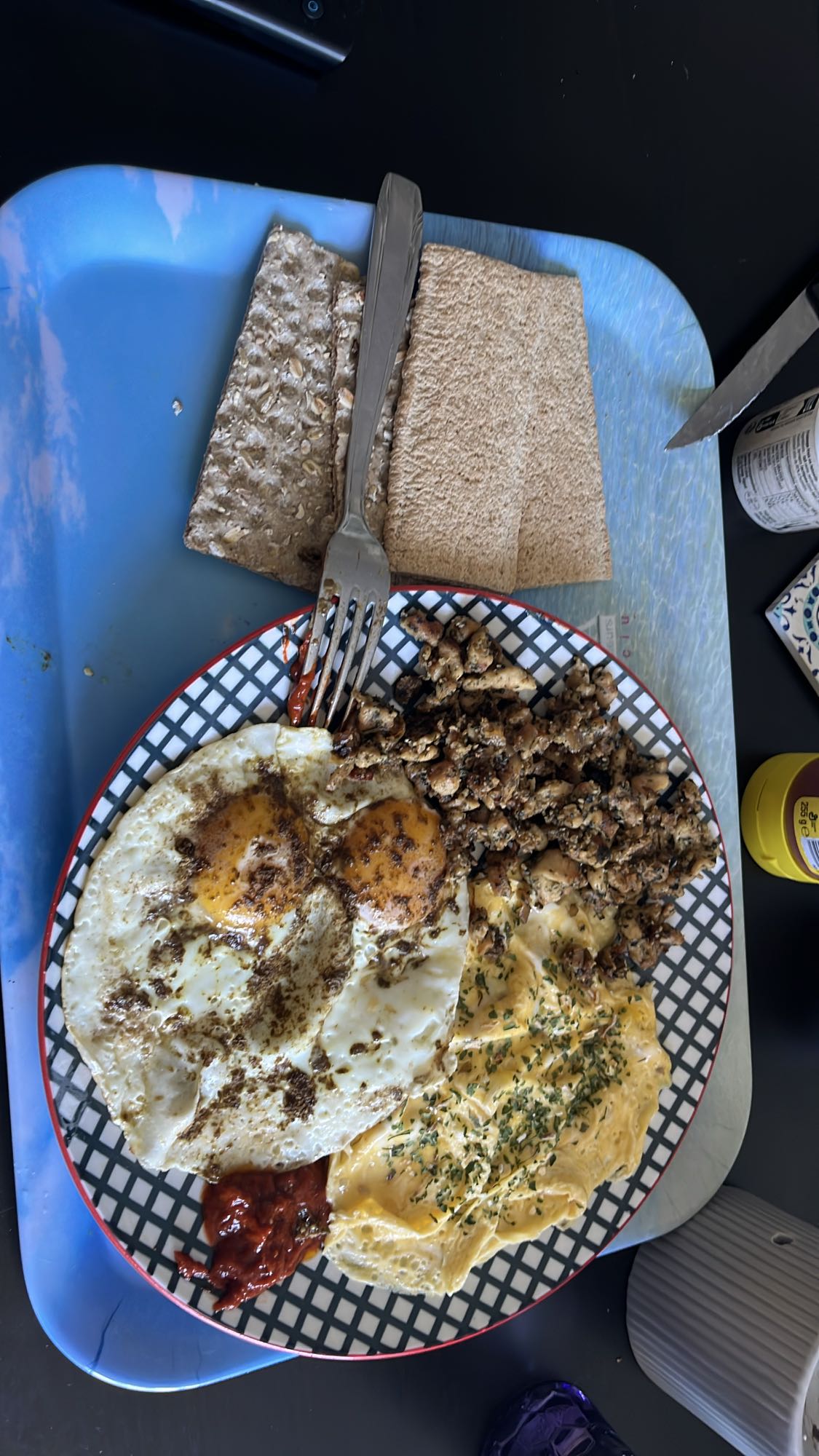 Petit-déjeuner protéiné œufs