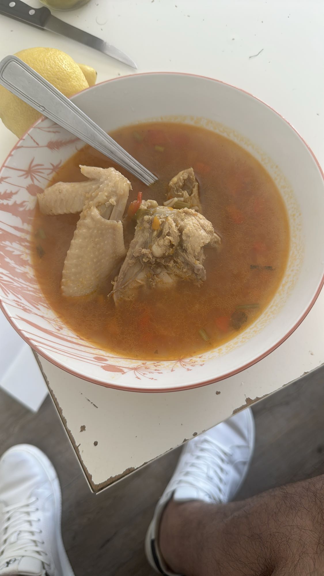 Supă de pui picantă