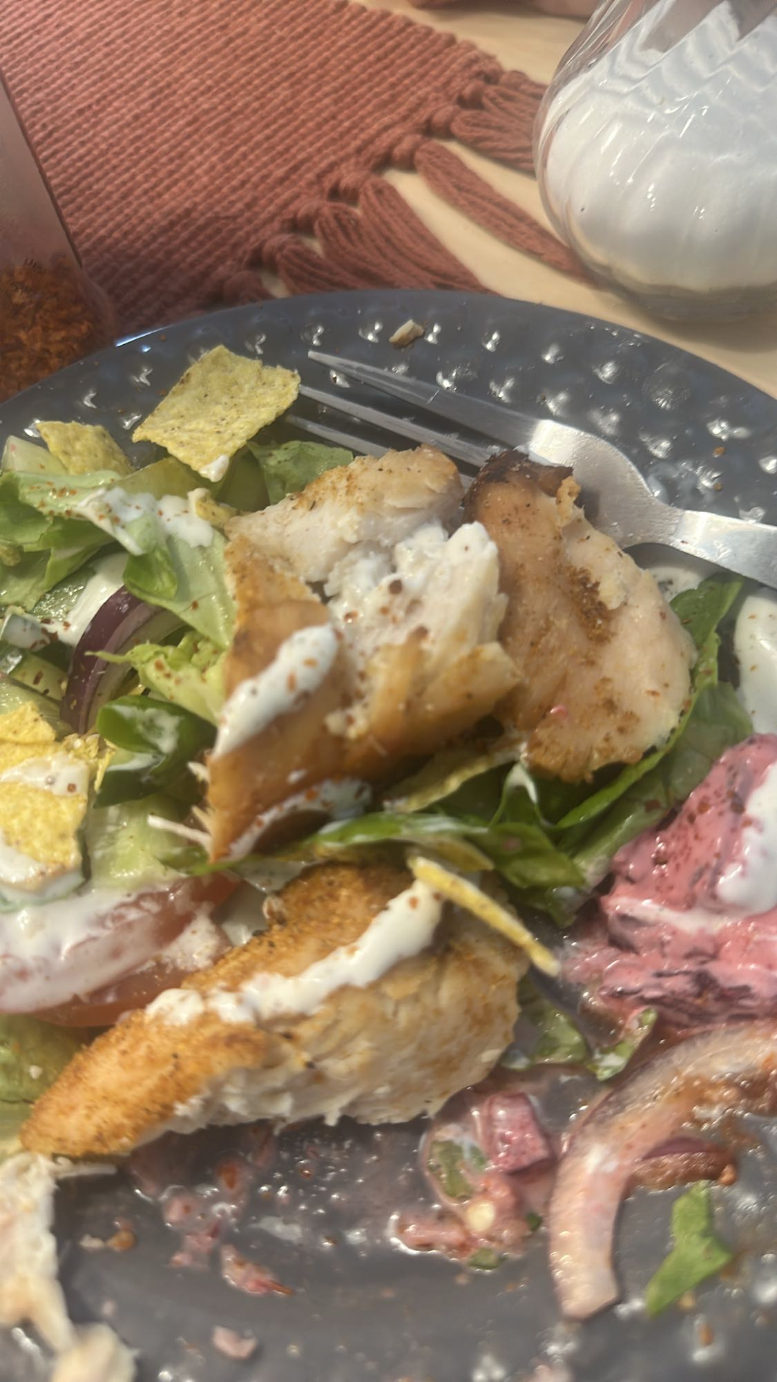 Kycklingsallad med sås