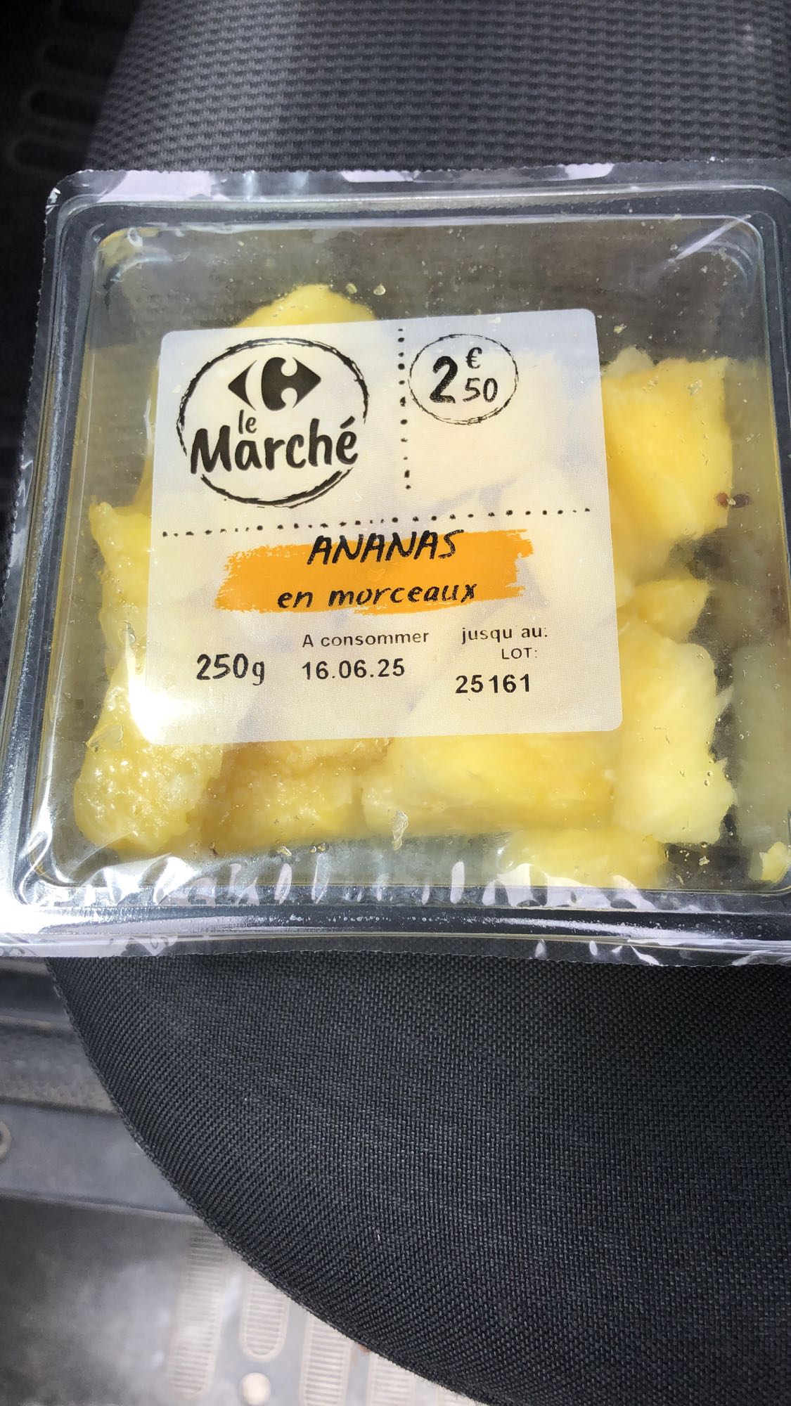 Ananas en morceaux