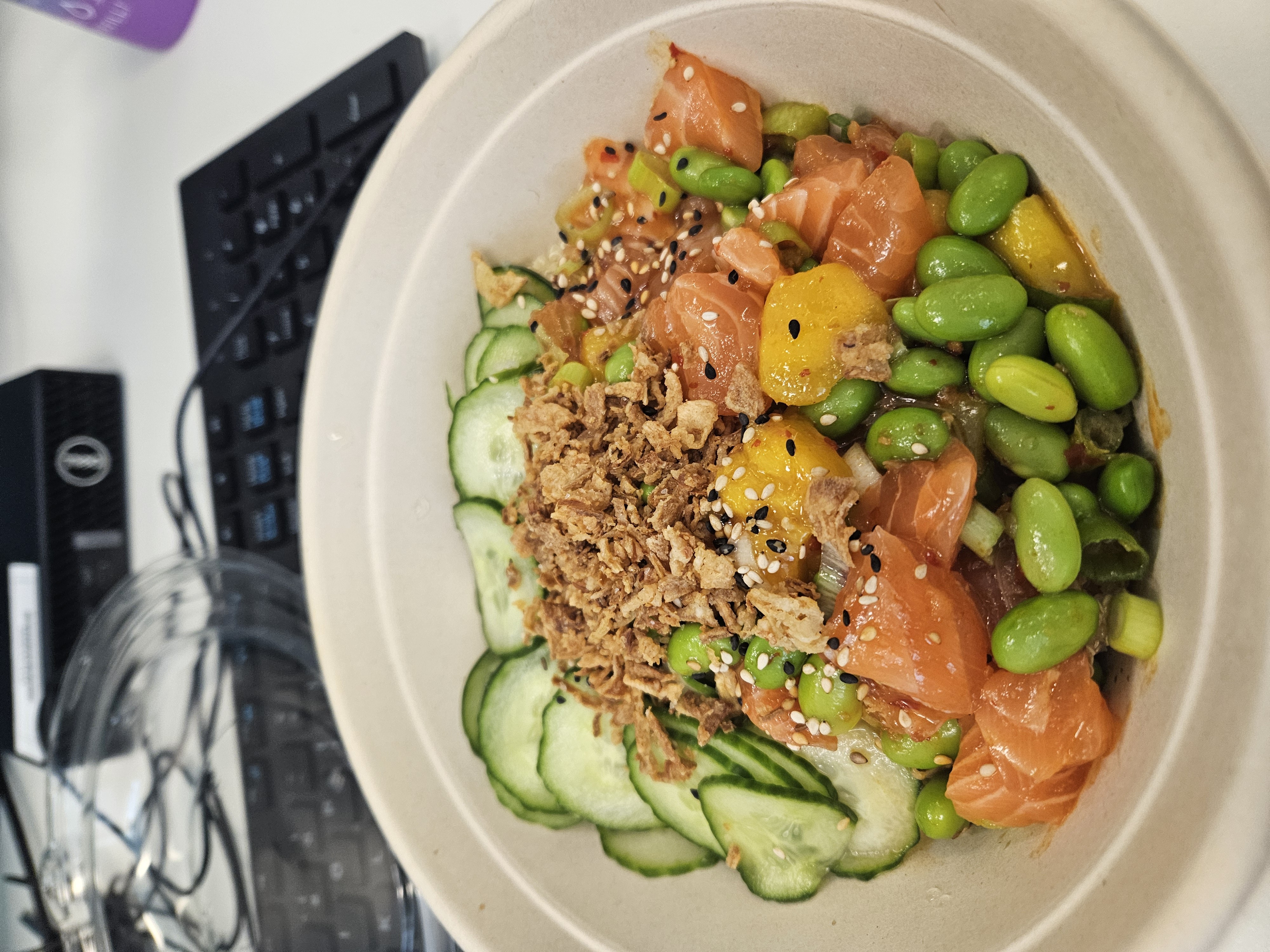 Salmon poke bowl