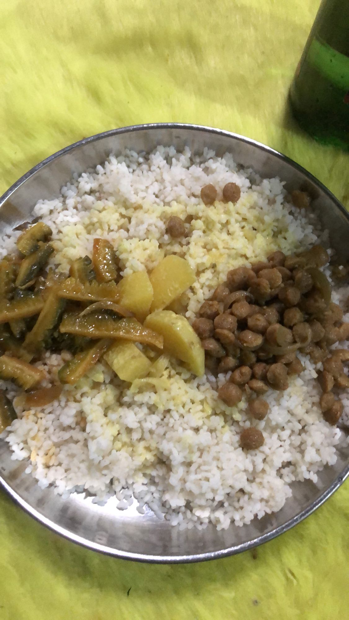 Rice with soy chunks and veggies