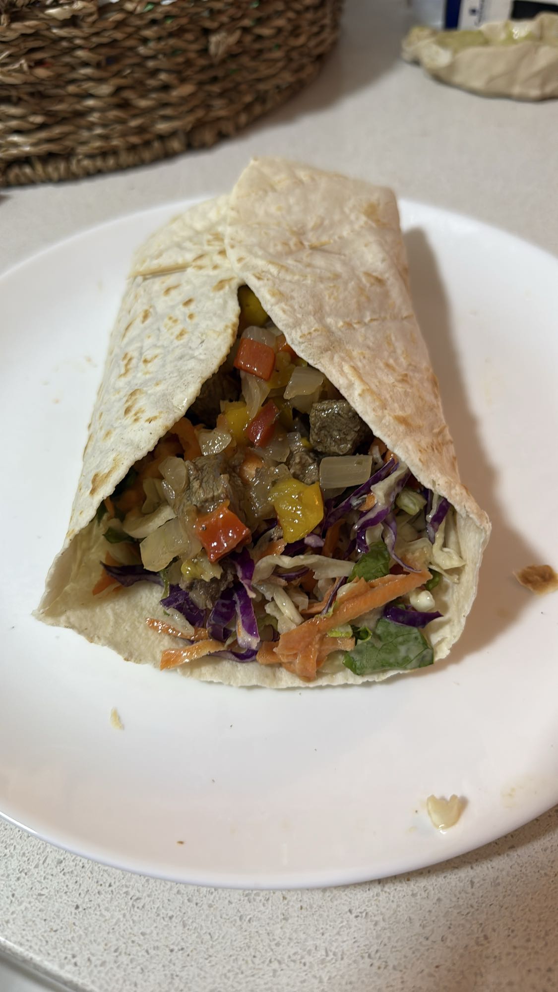 burrito de verduras y carne