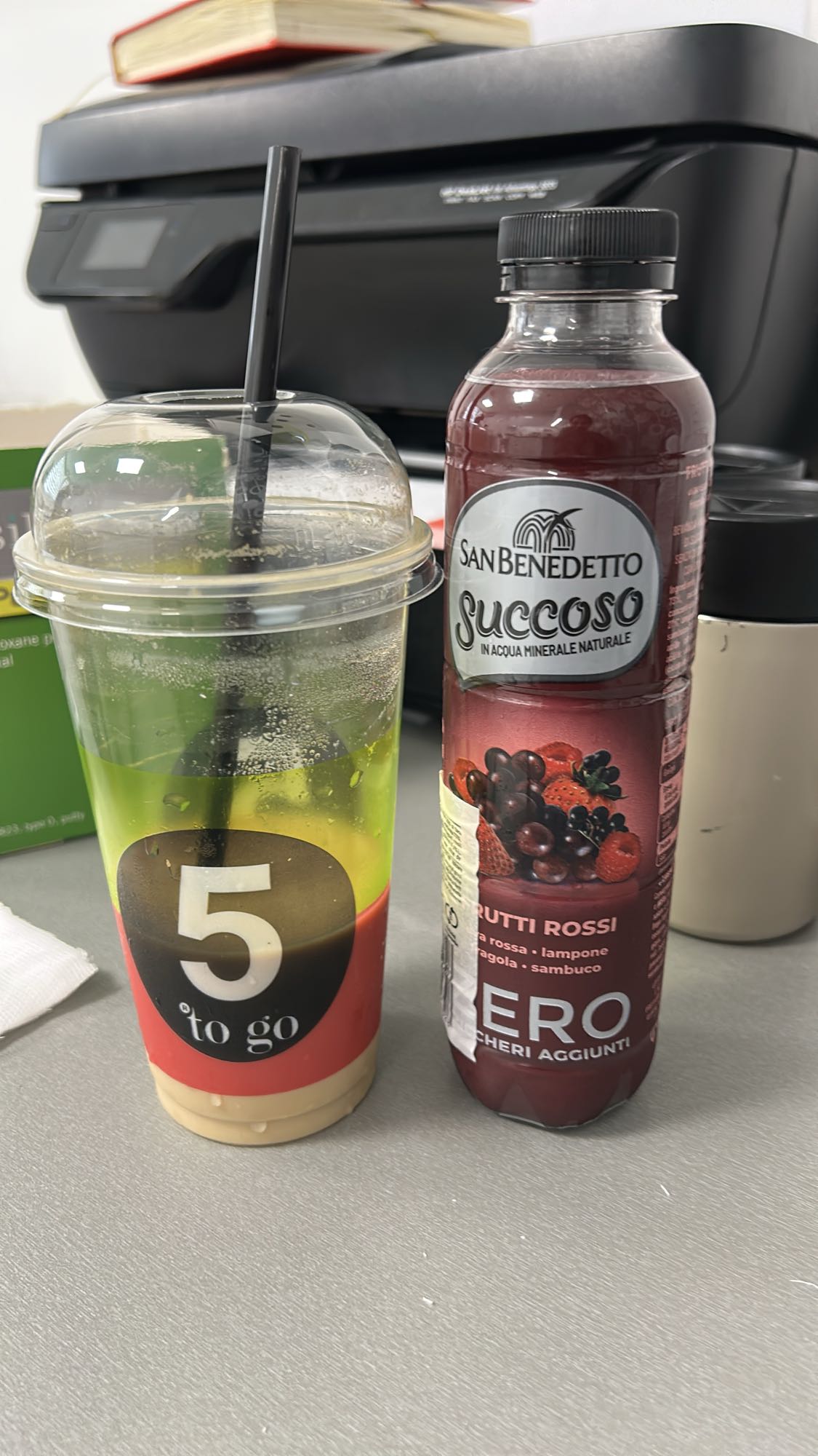 Suc și cafea 5 to go