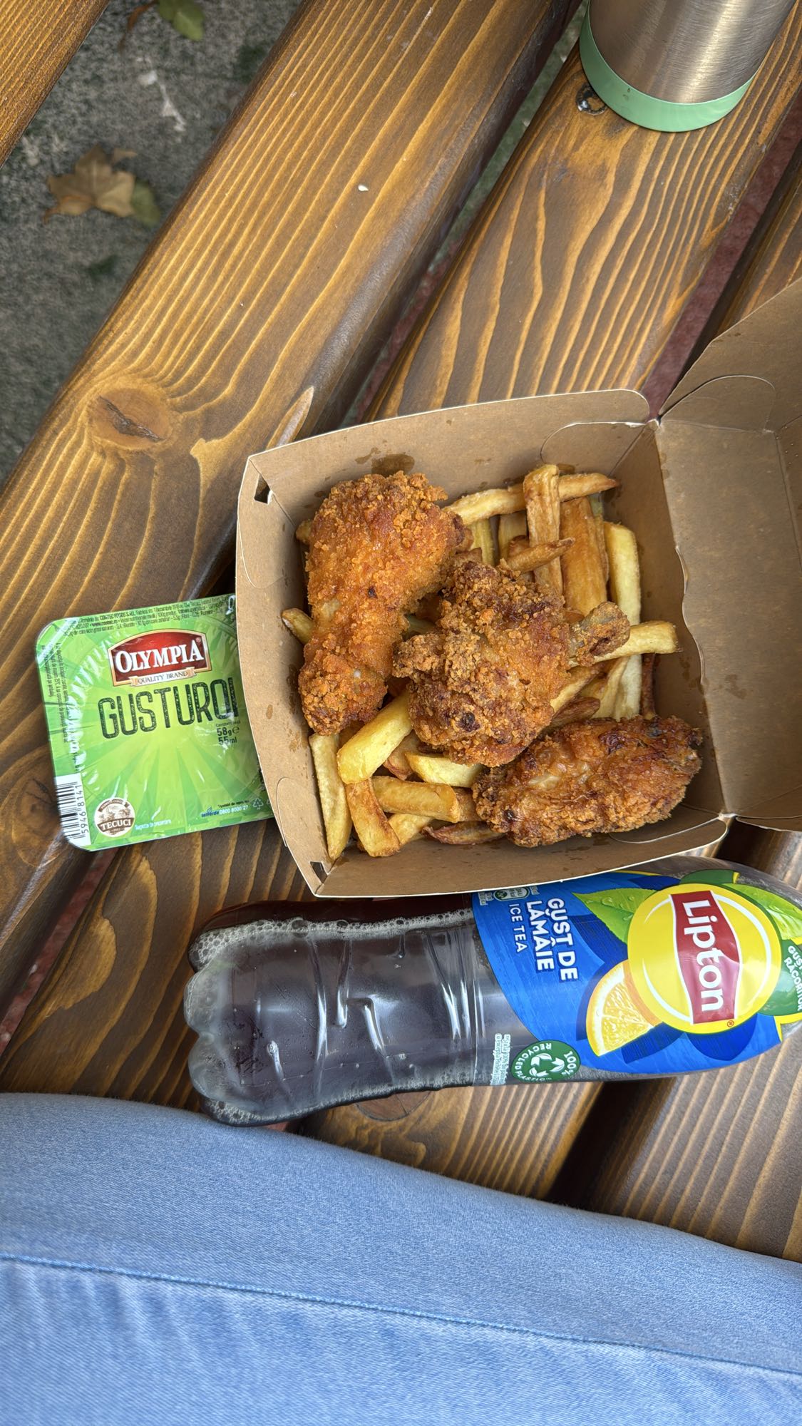 Pui prăjit cu cartofi