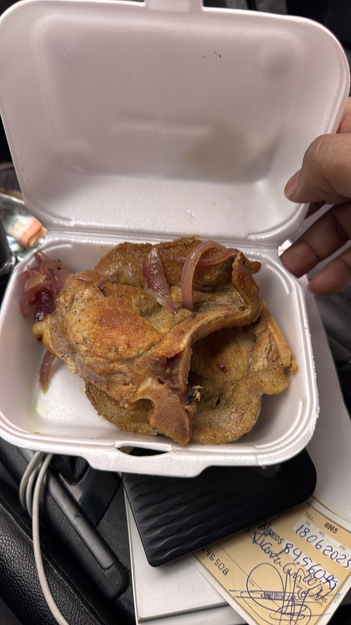 Chuletas con cebolla