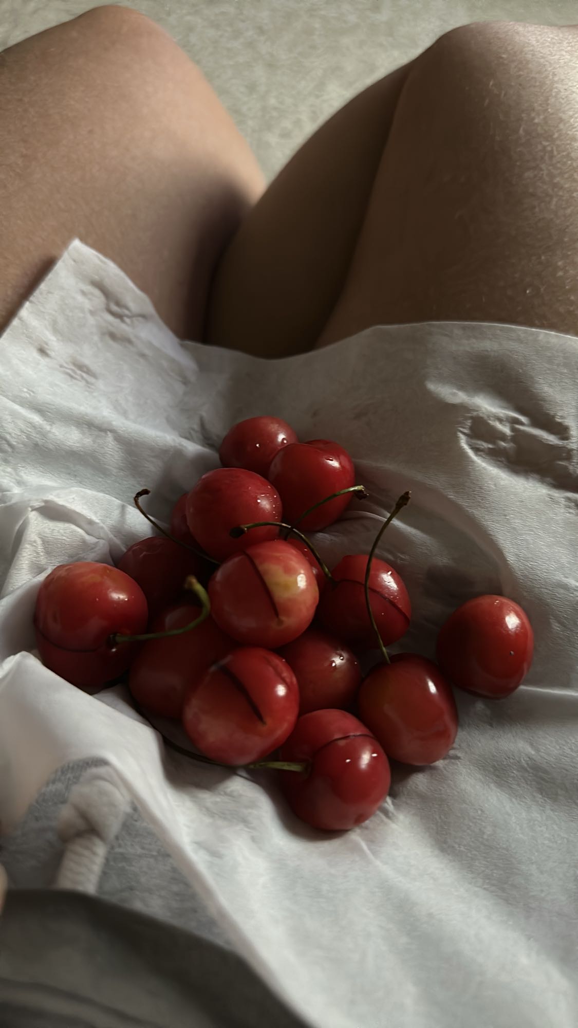Fresh Cherries Snack