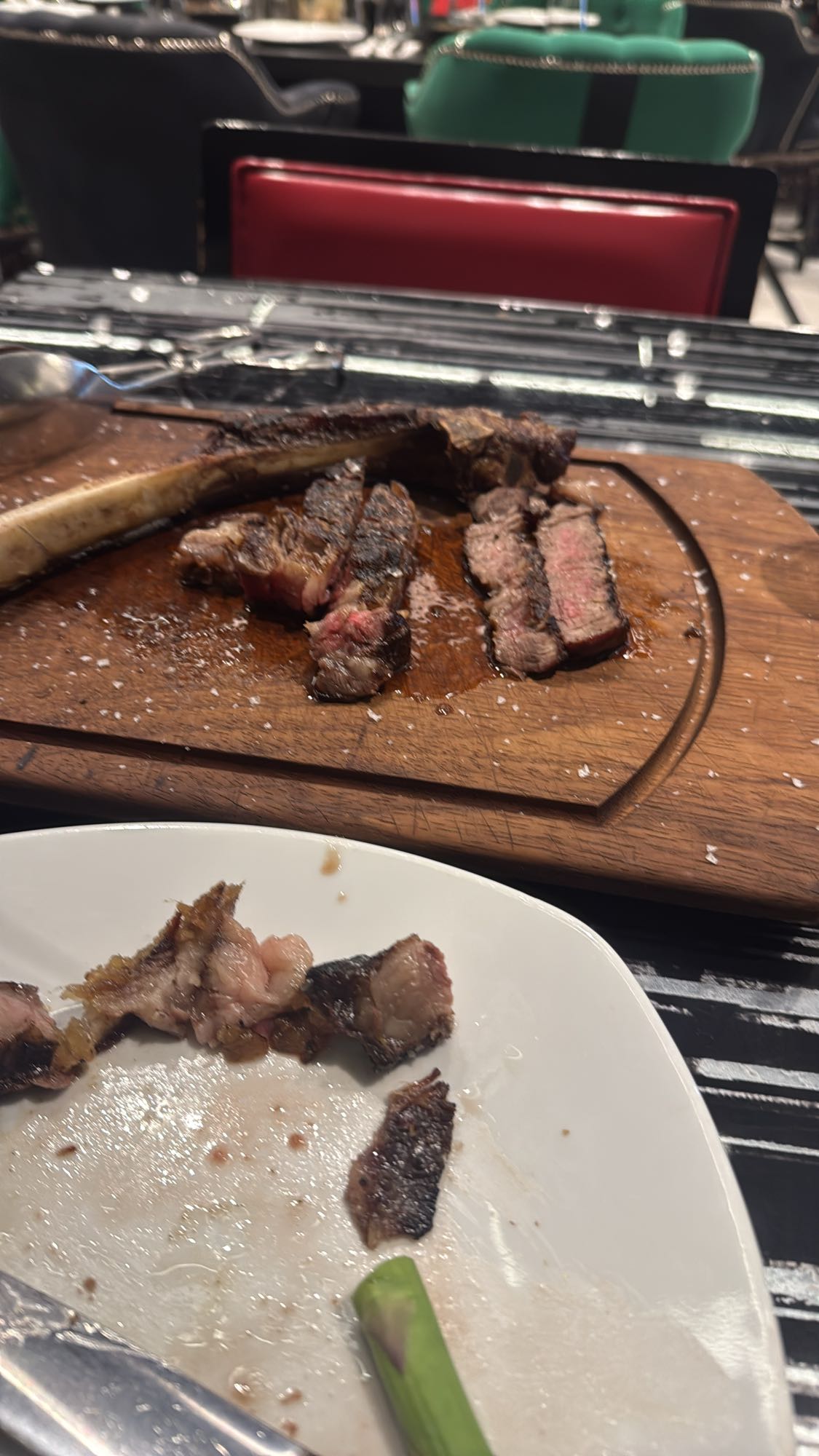 stek wołowy z kością