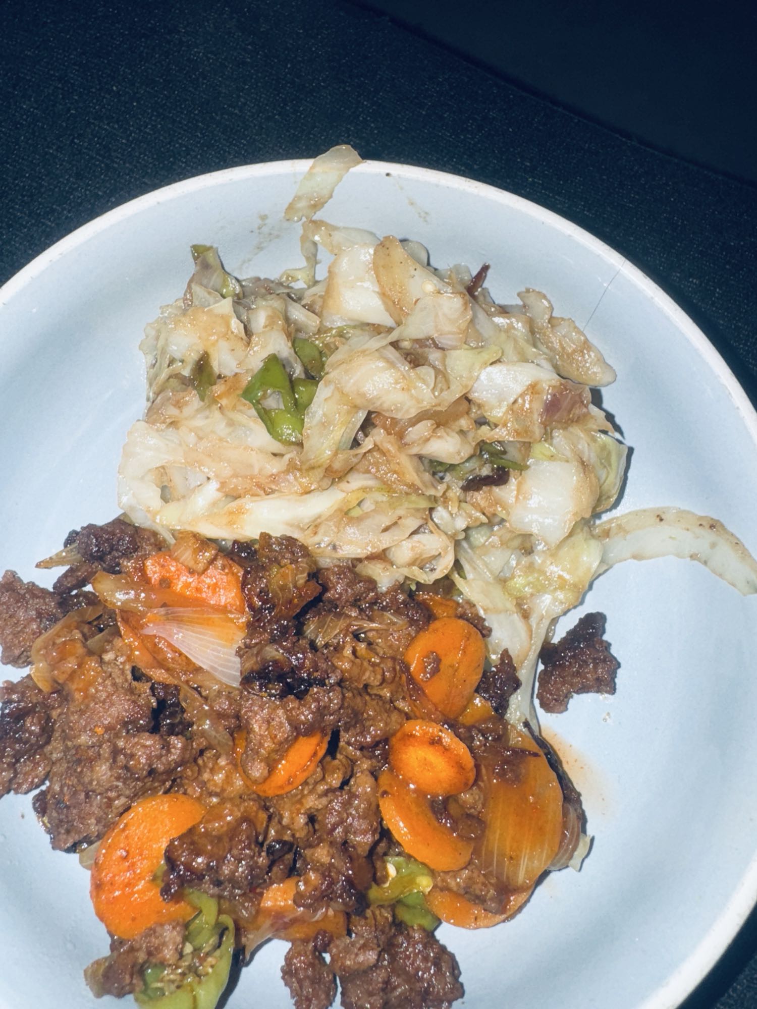Beef stir-fry with cabbage