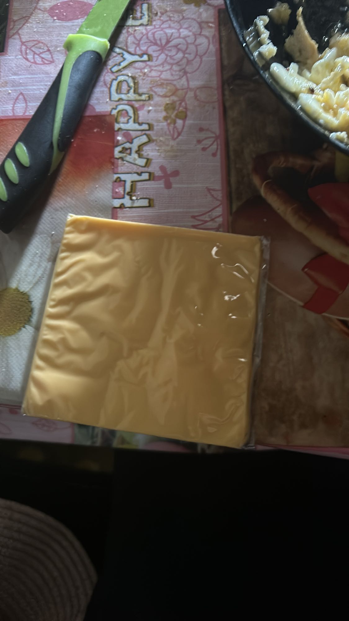 Felie de brânză topită