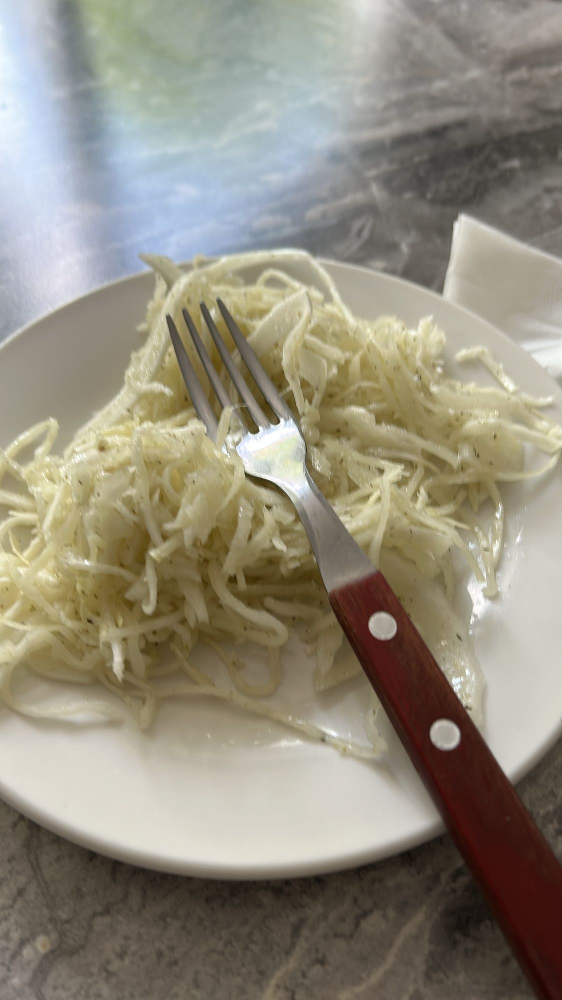 Vitkålssallad enkel