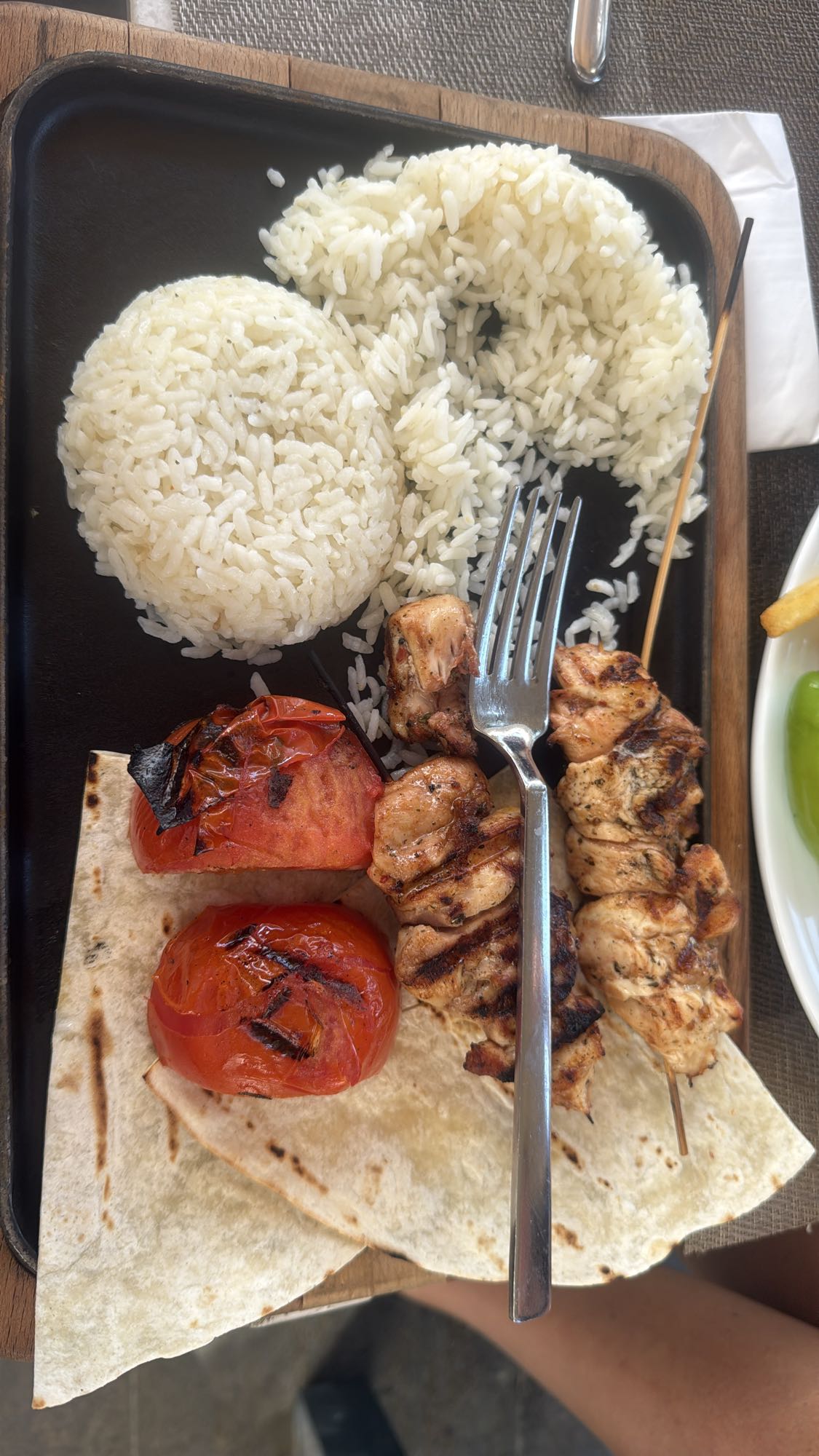 Kurczak z ryżem i warzywami