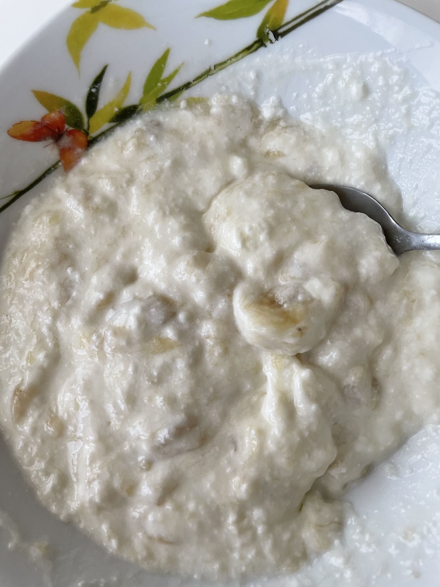 Banana yogurt mash