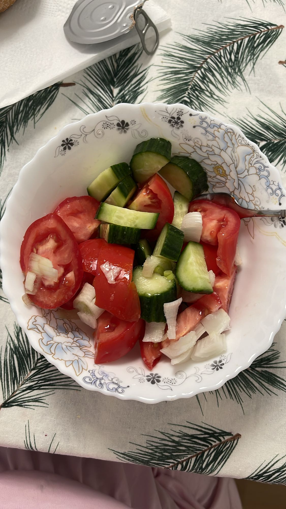 Salată de legume proaspete