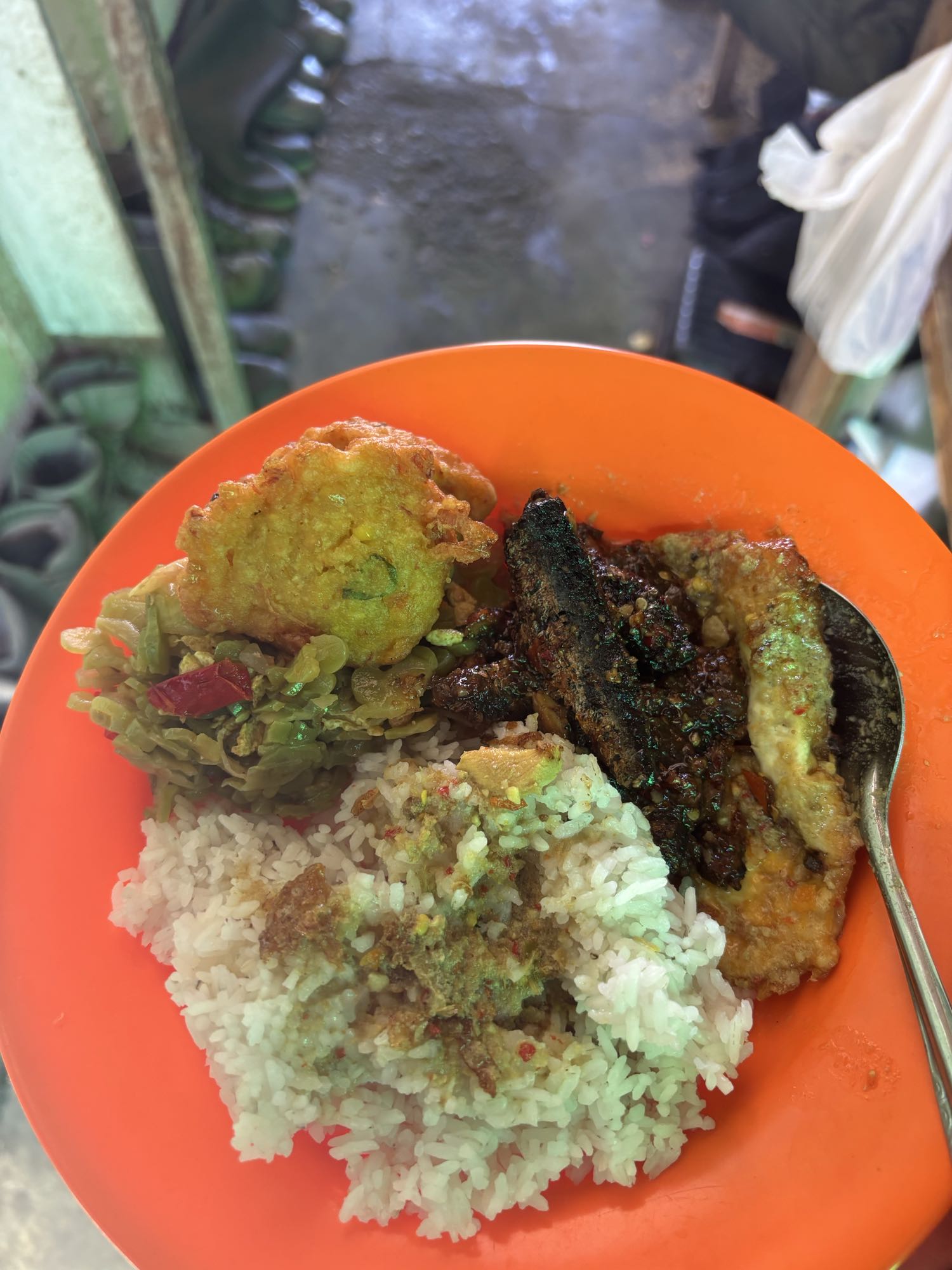 Nasi campur warung
