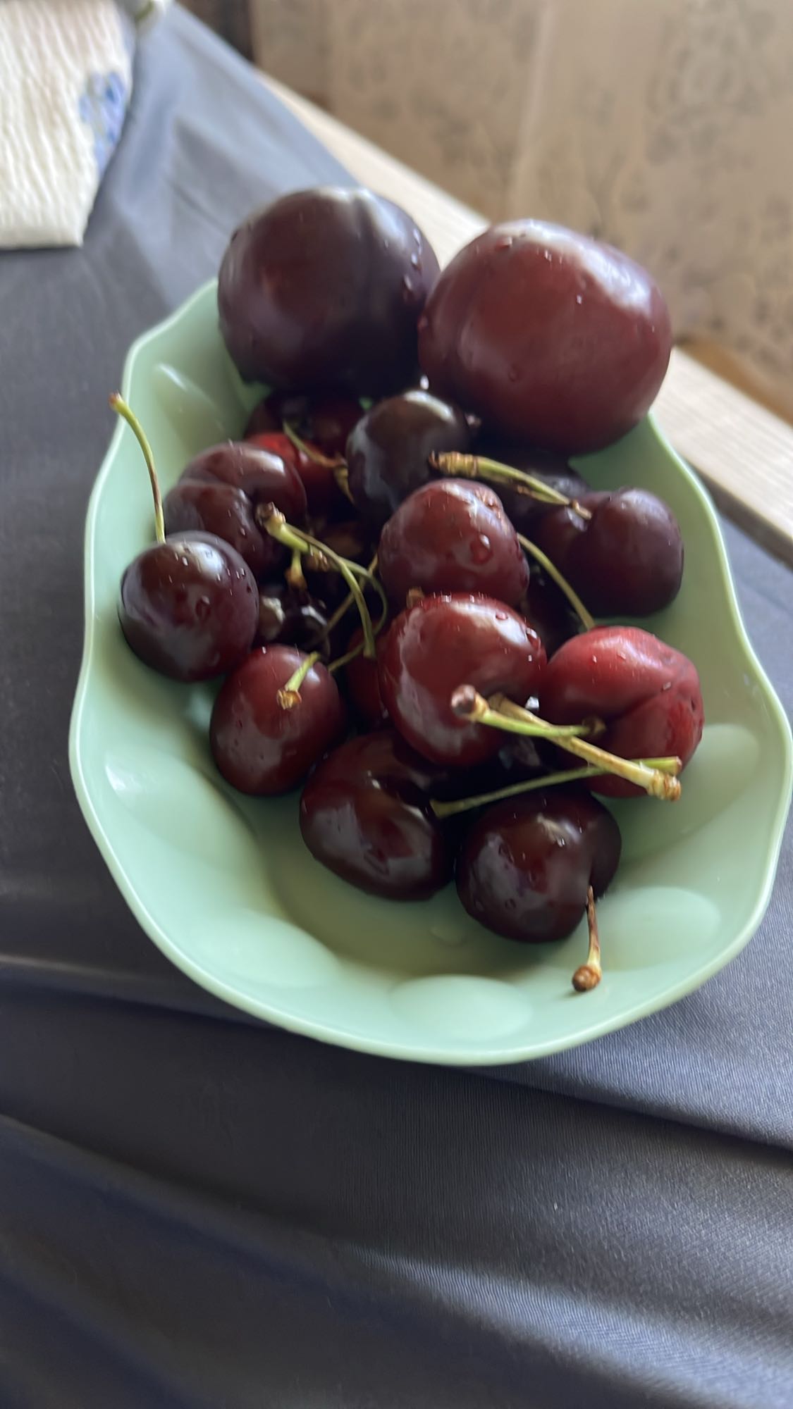 Kirschen und Pflaumen