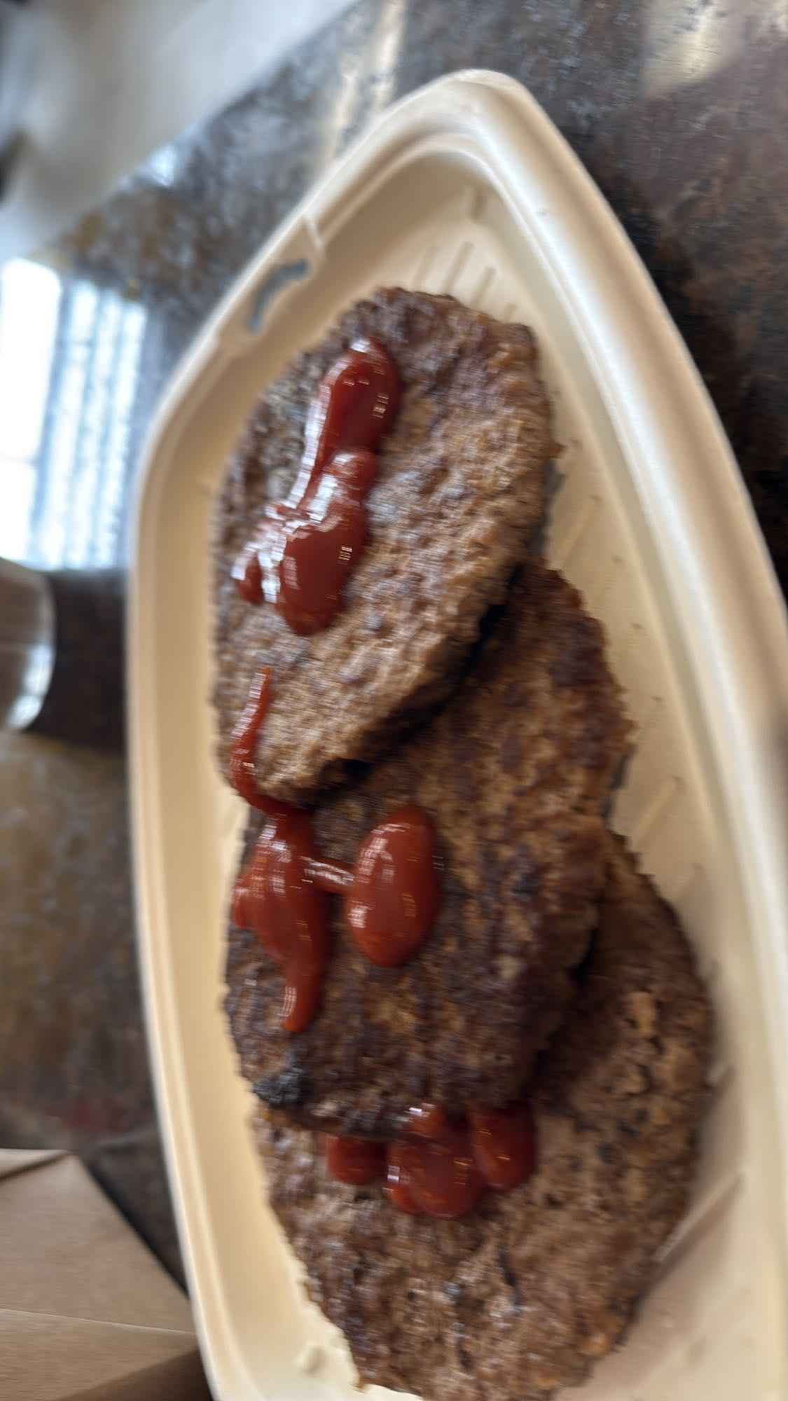 Galettes de boeuf ketchup