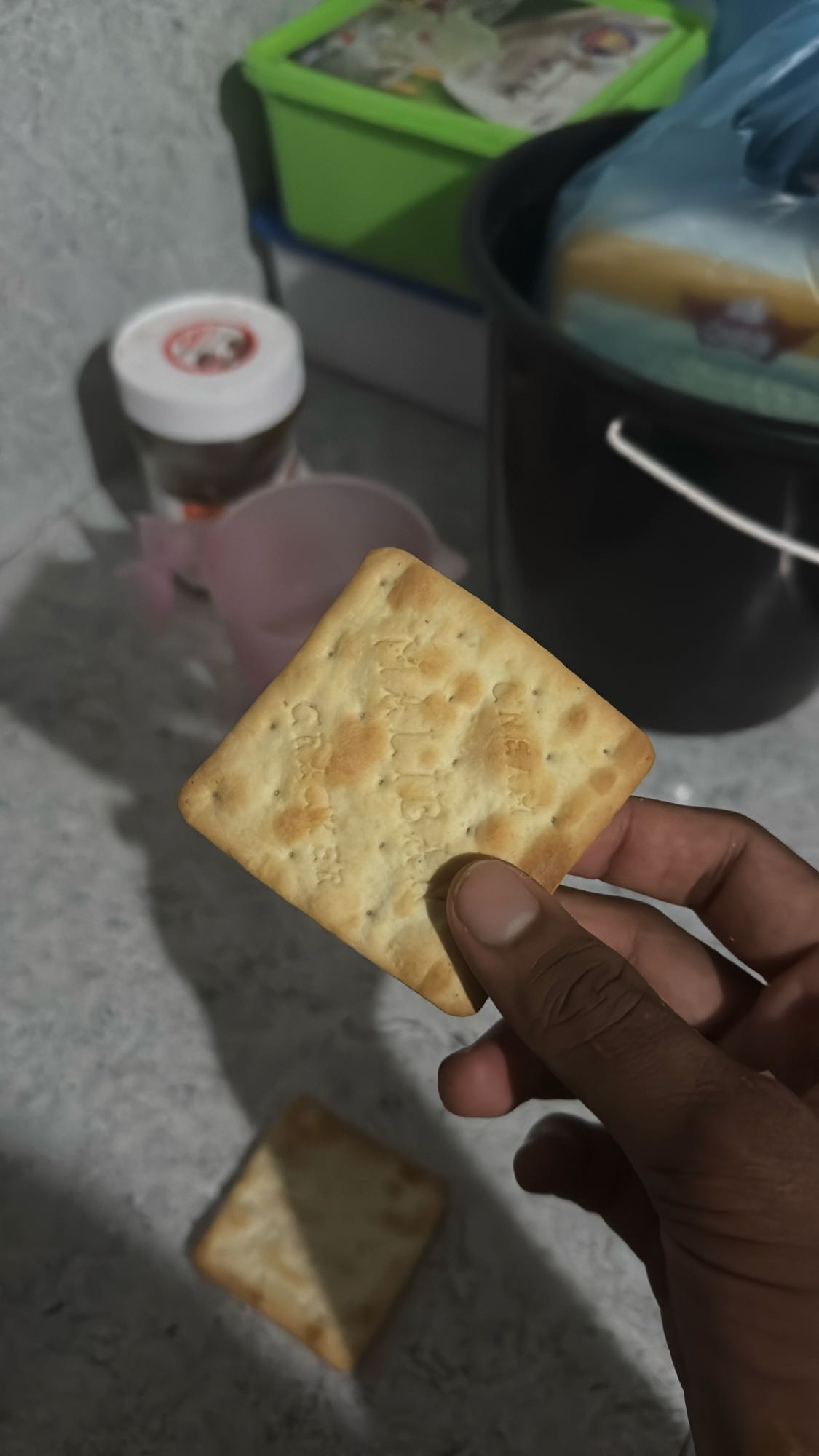 Plain cracker snack