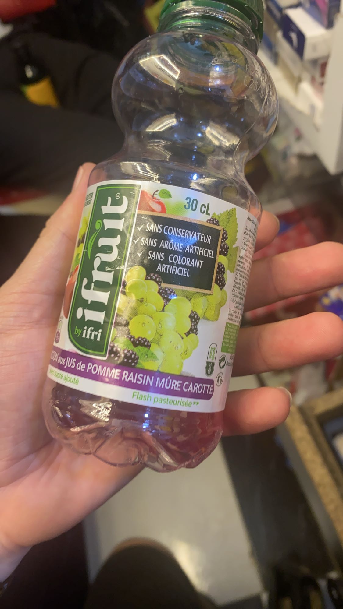 Jus pomme raisin mûre carotte