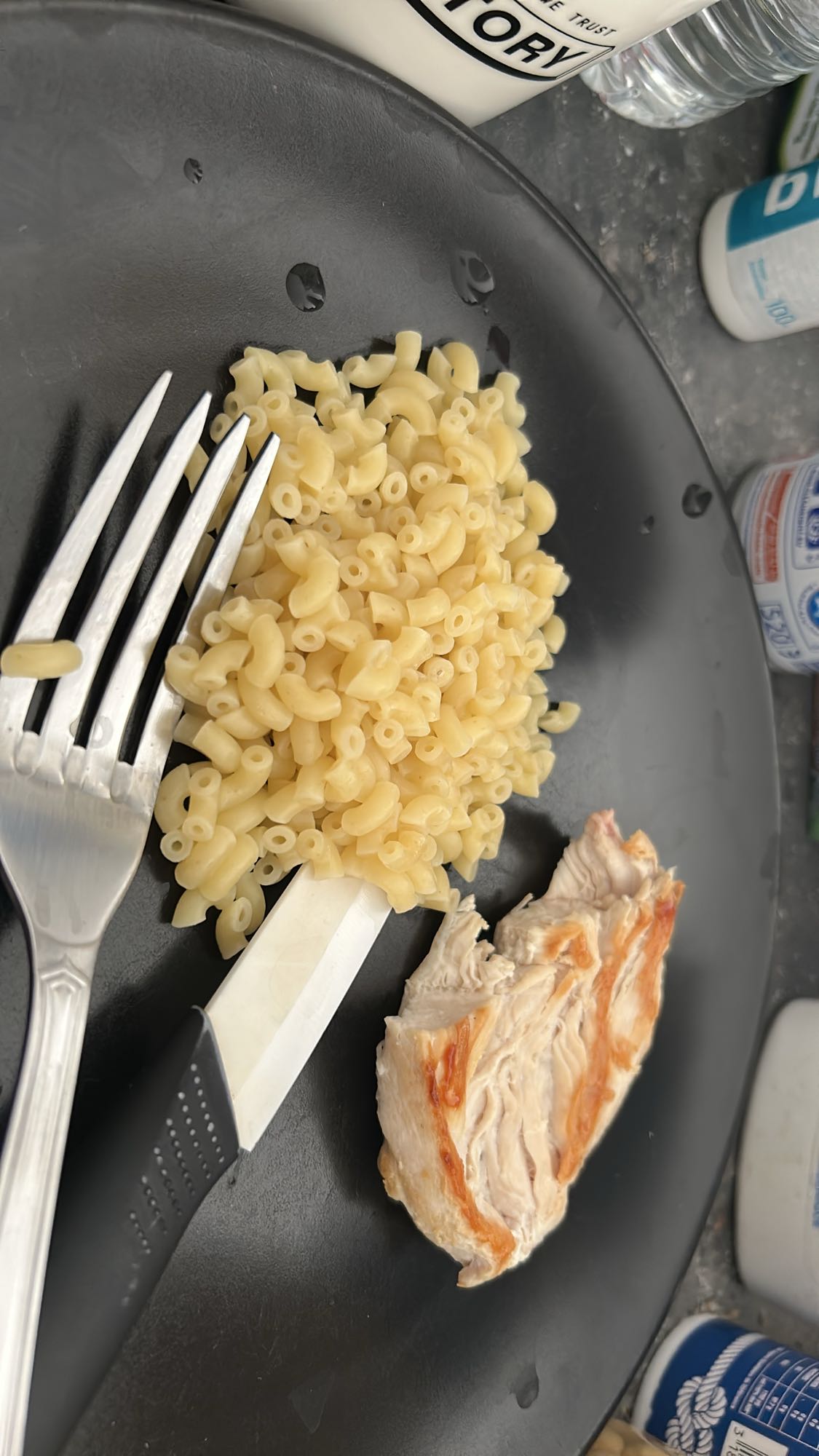 Poulet et pâtes simples