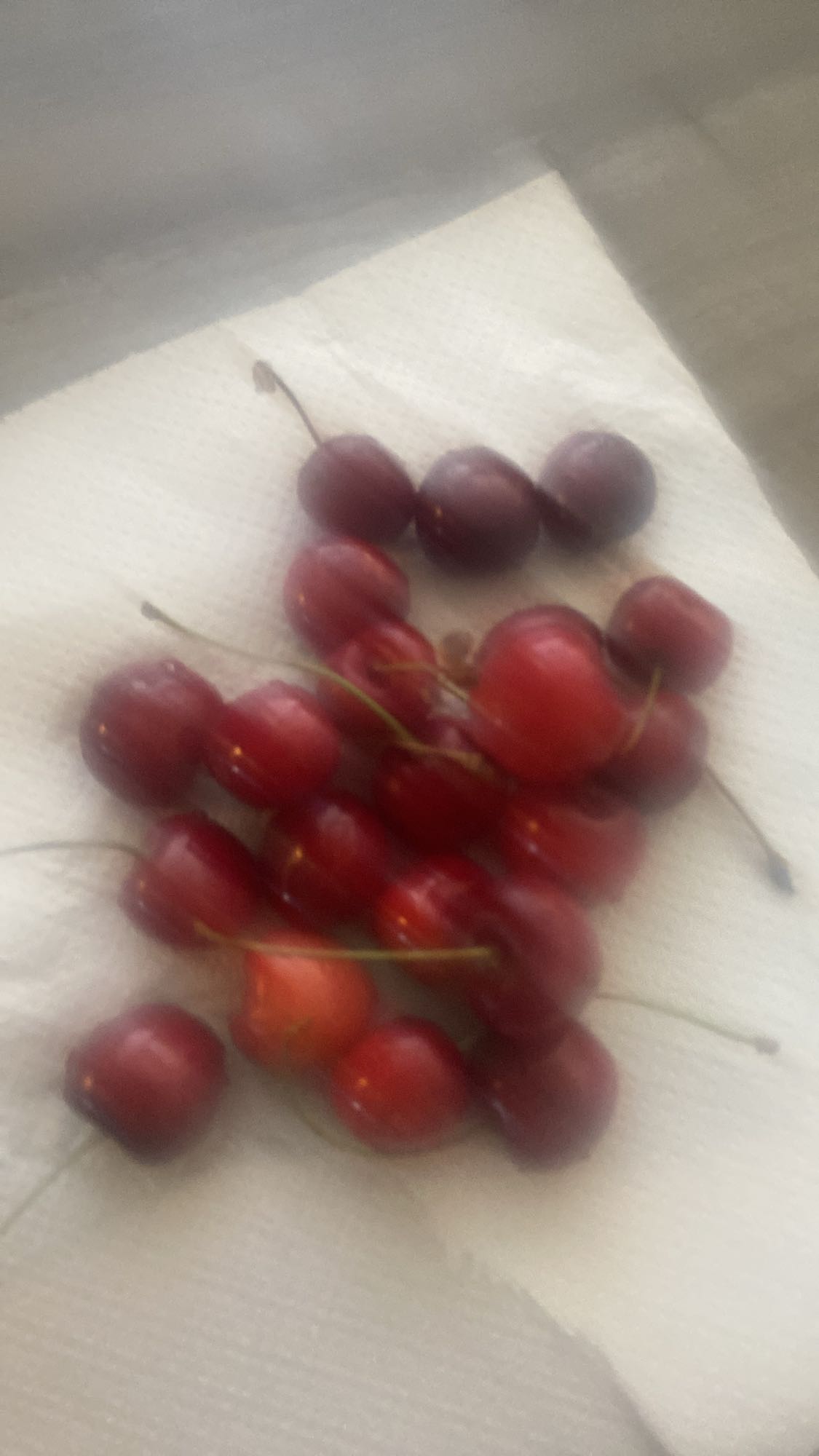 Cireșe proaspete