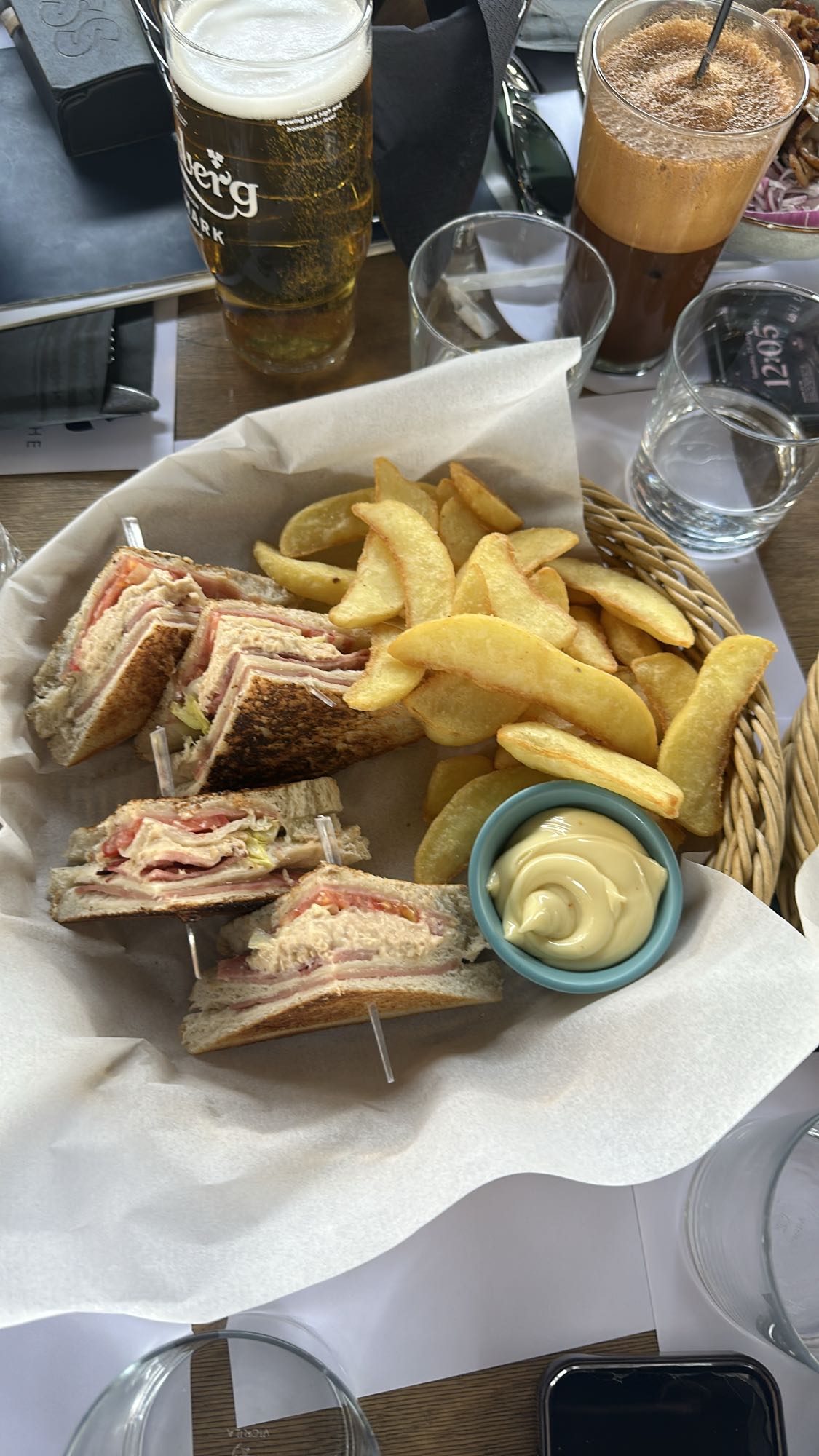Club Sandwich & Fries