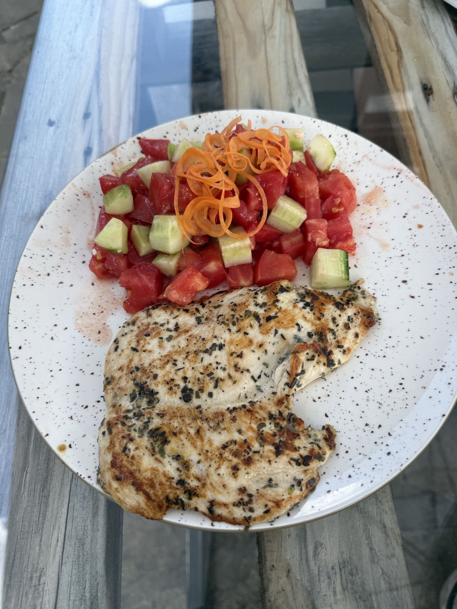 Grilled Chicken with Salad