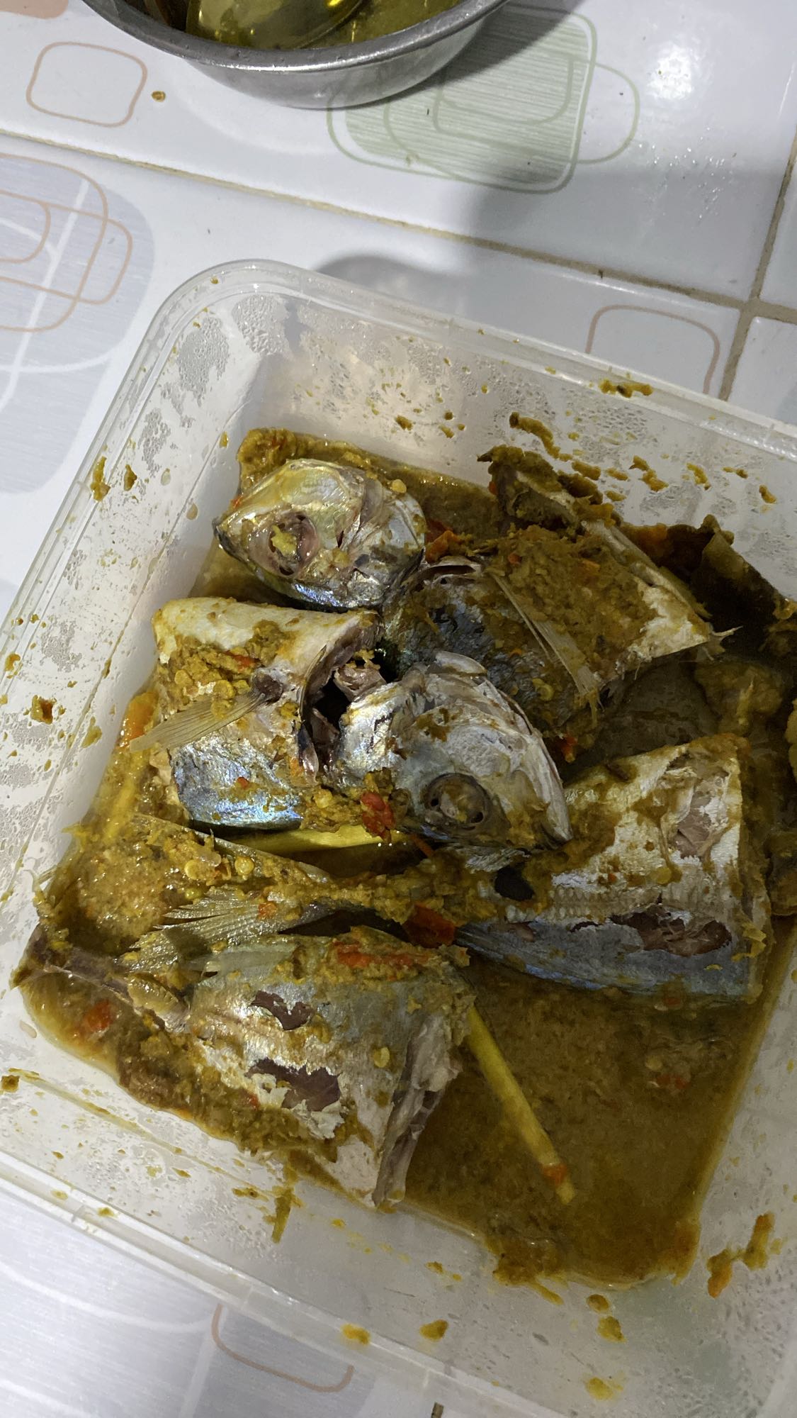 Ikan bumbu kuning