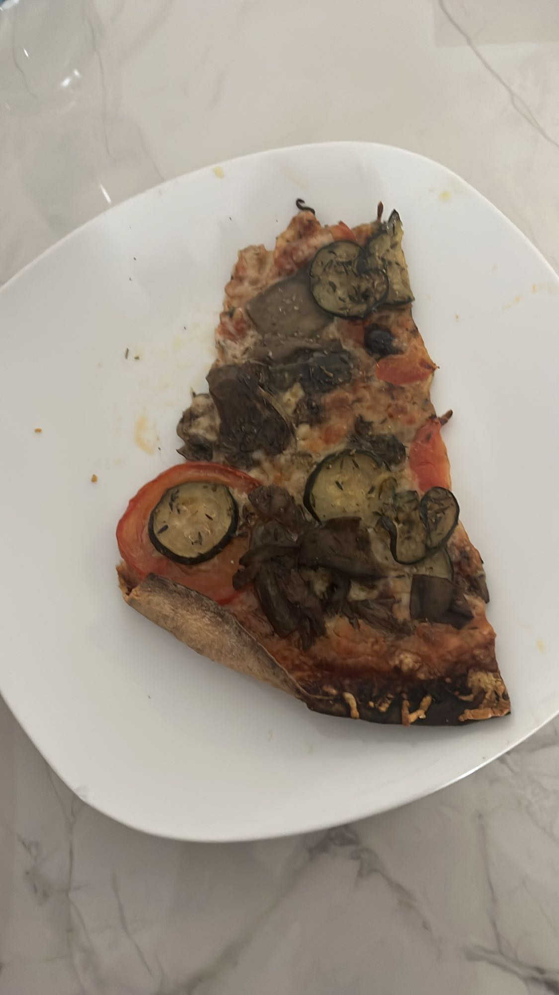 Tranche de pizza légumes
