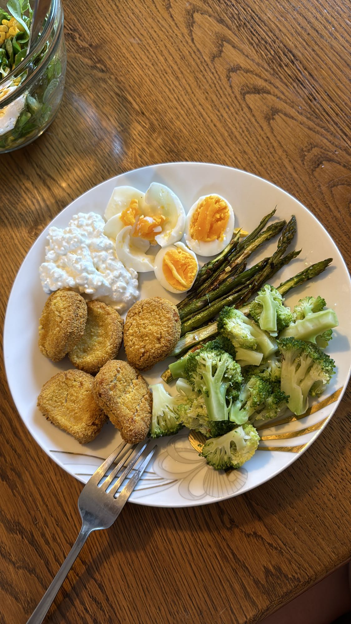Eggs Veggies Nuggets Plate