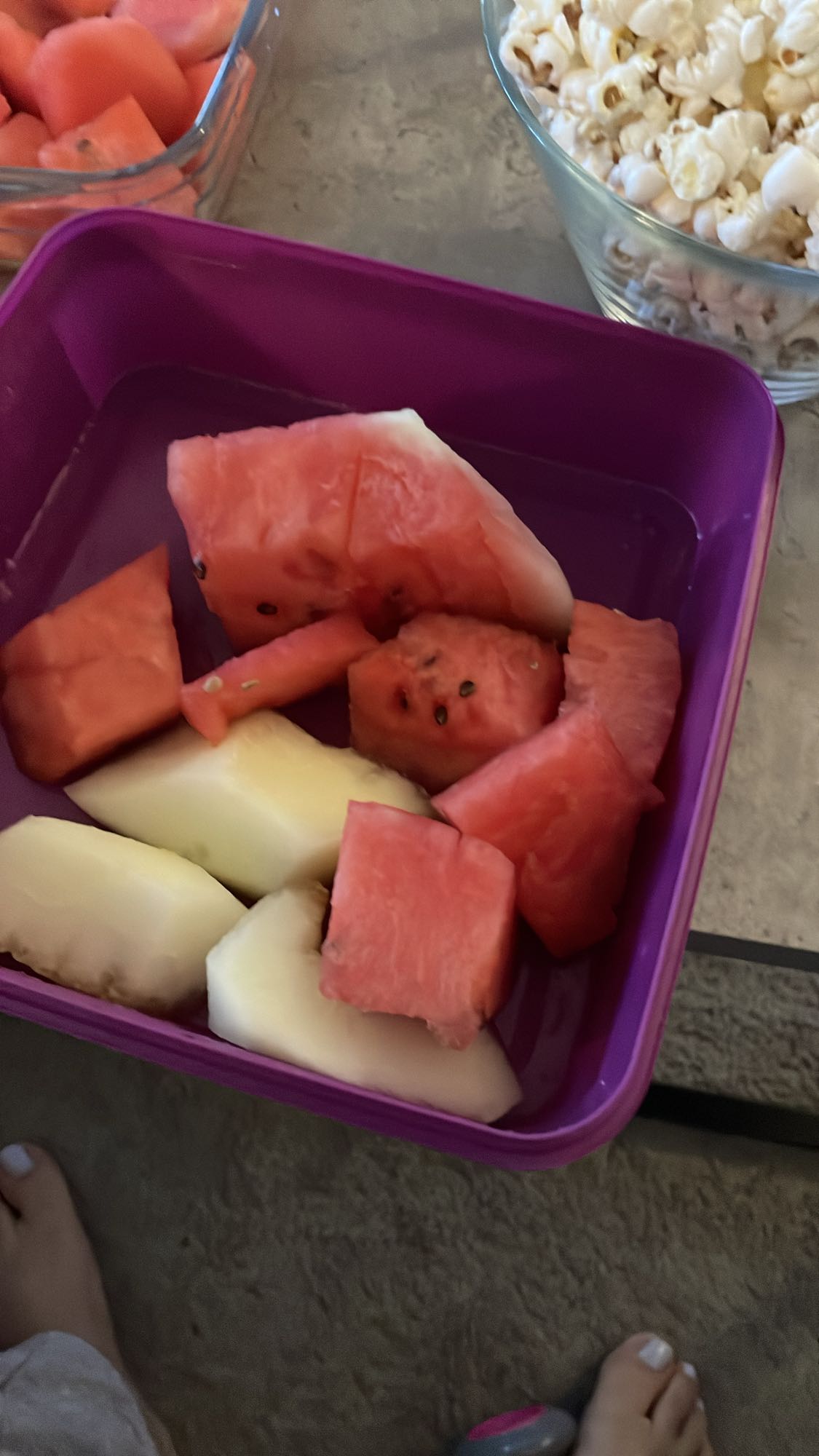 Melon- och vattenmelonbitar