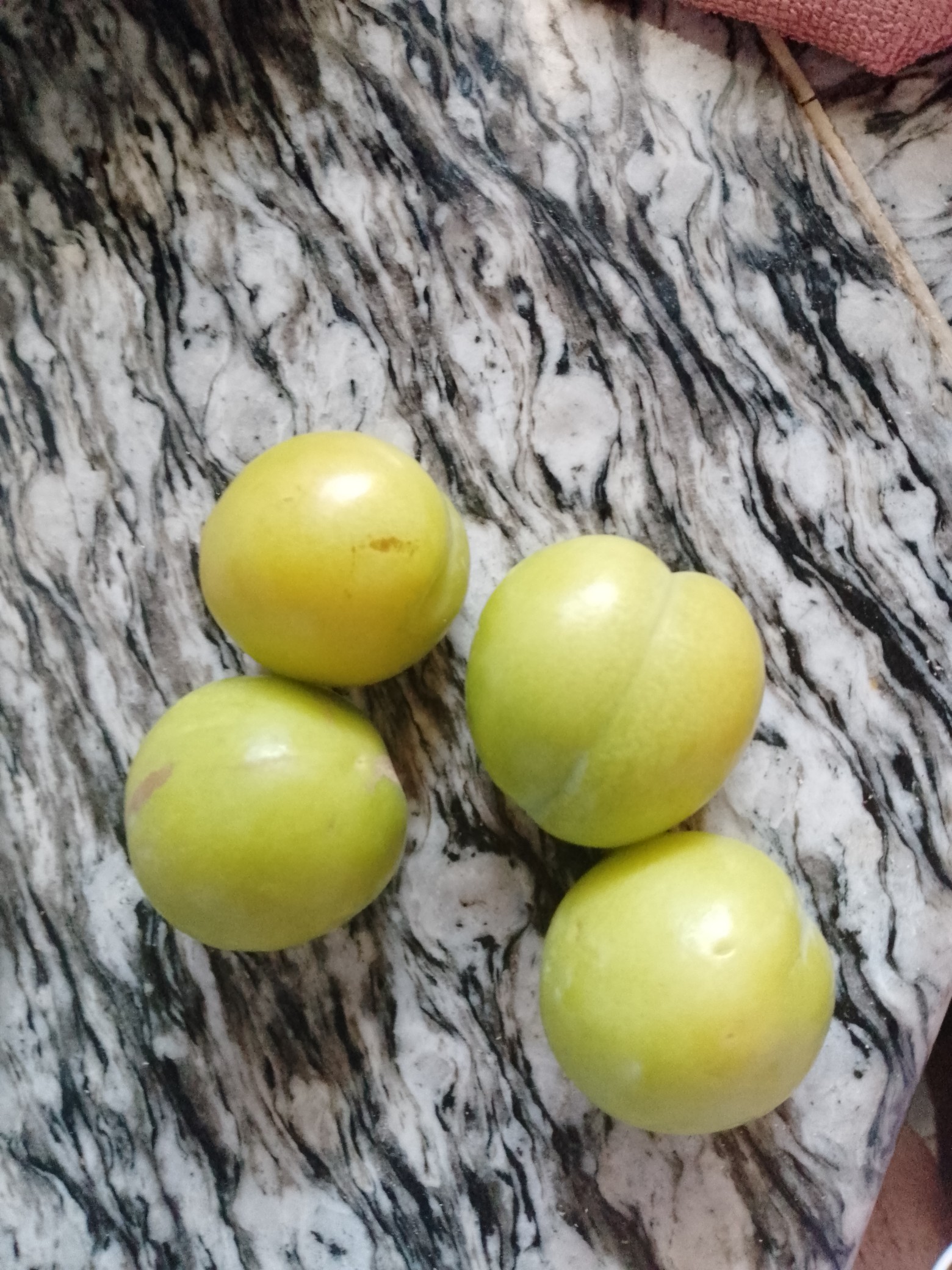 Fresh passion fruits