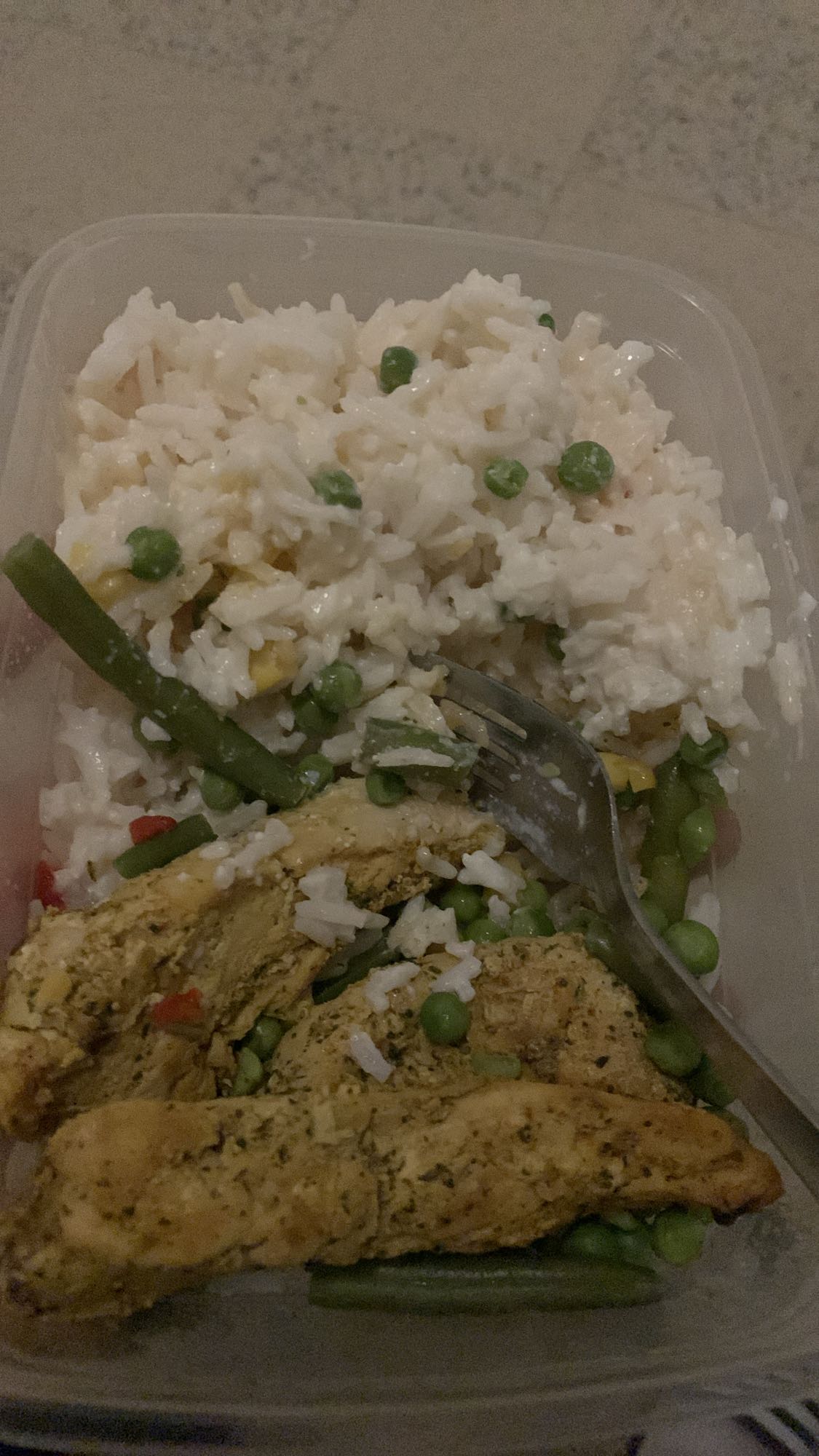 Kyckling med ris och grönsaker