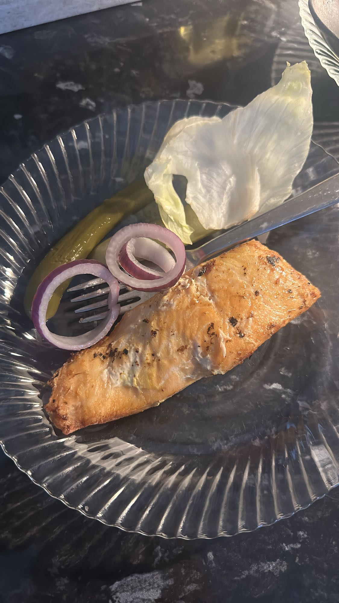 Grillad lax med grönsaker